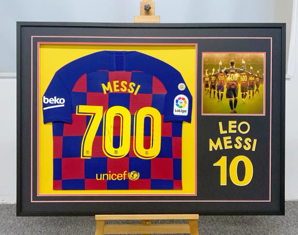FC Barcelona Lionel Messi Autographed Jersey with Personalized Custom Design Framed 00003