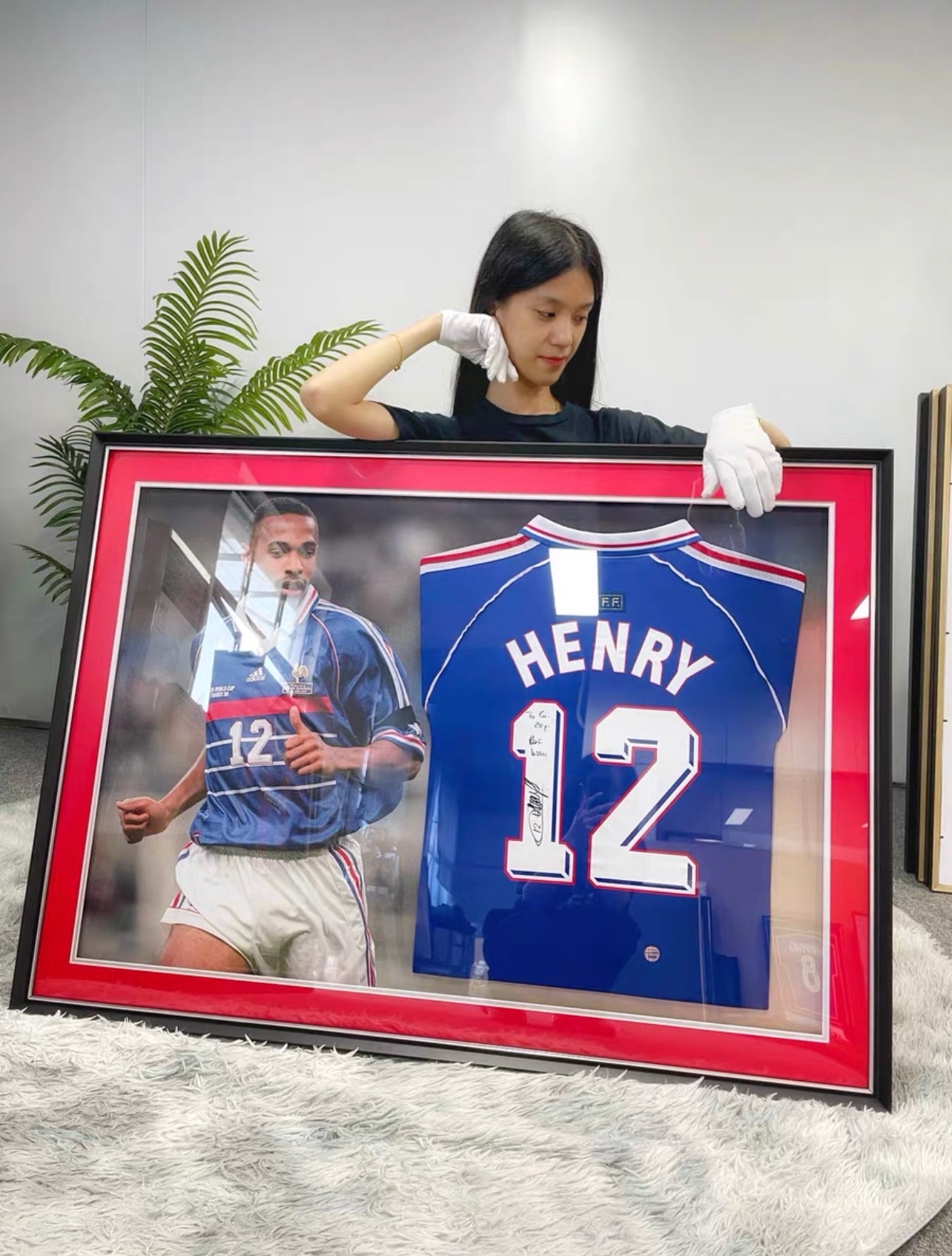 France national team Thierry Henry Autographed Jersey with Standard Design Framed 00002