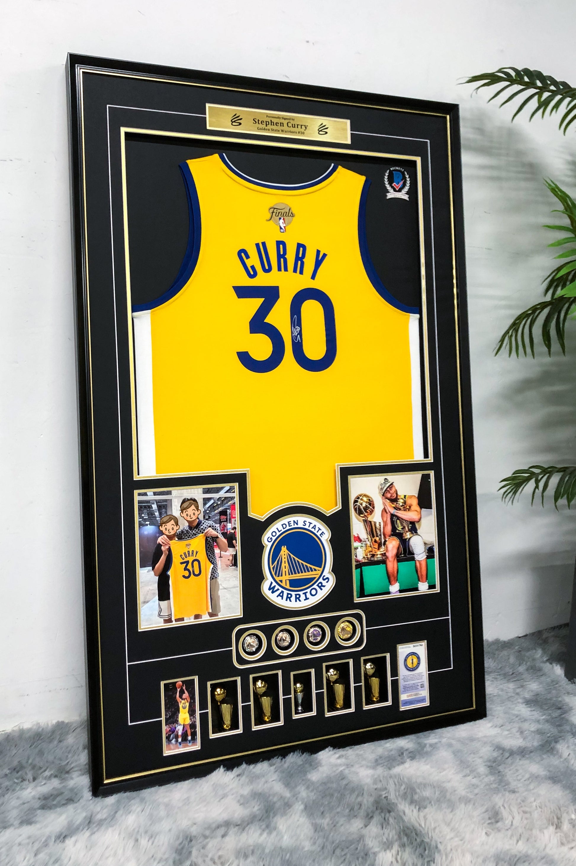 Golden State Warriors Stephen Curry Autographed Jersey with Personalized Custom Design Framed 000065