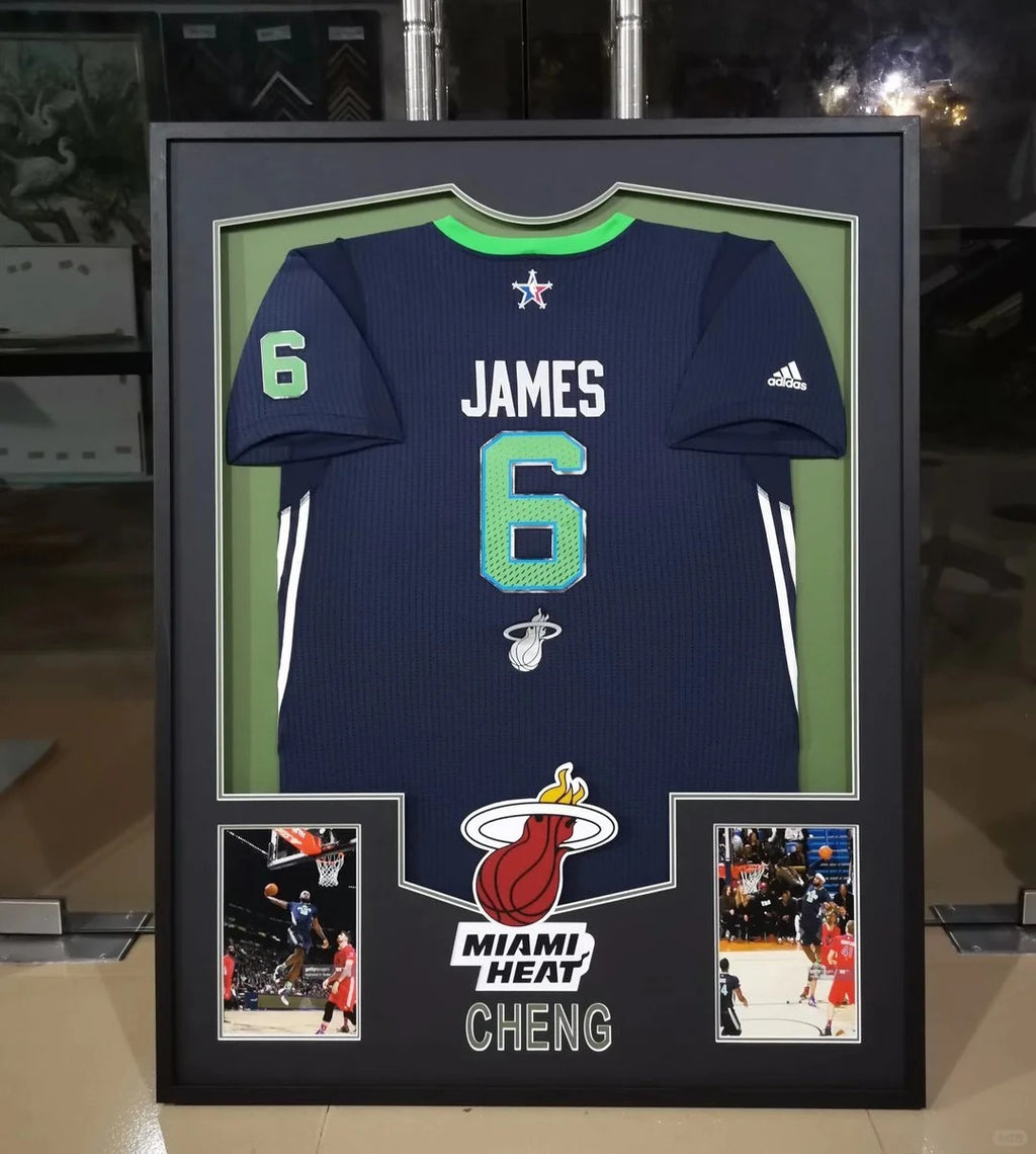 Cleveland Cavaliers LeBron James Autographed Jersey with Personalized Custom Design Framed 000020