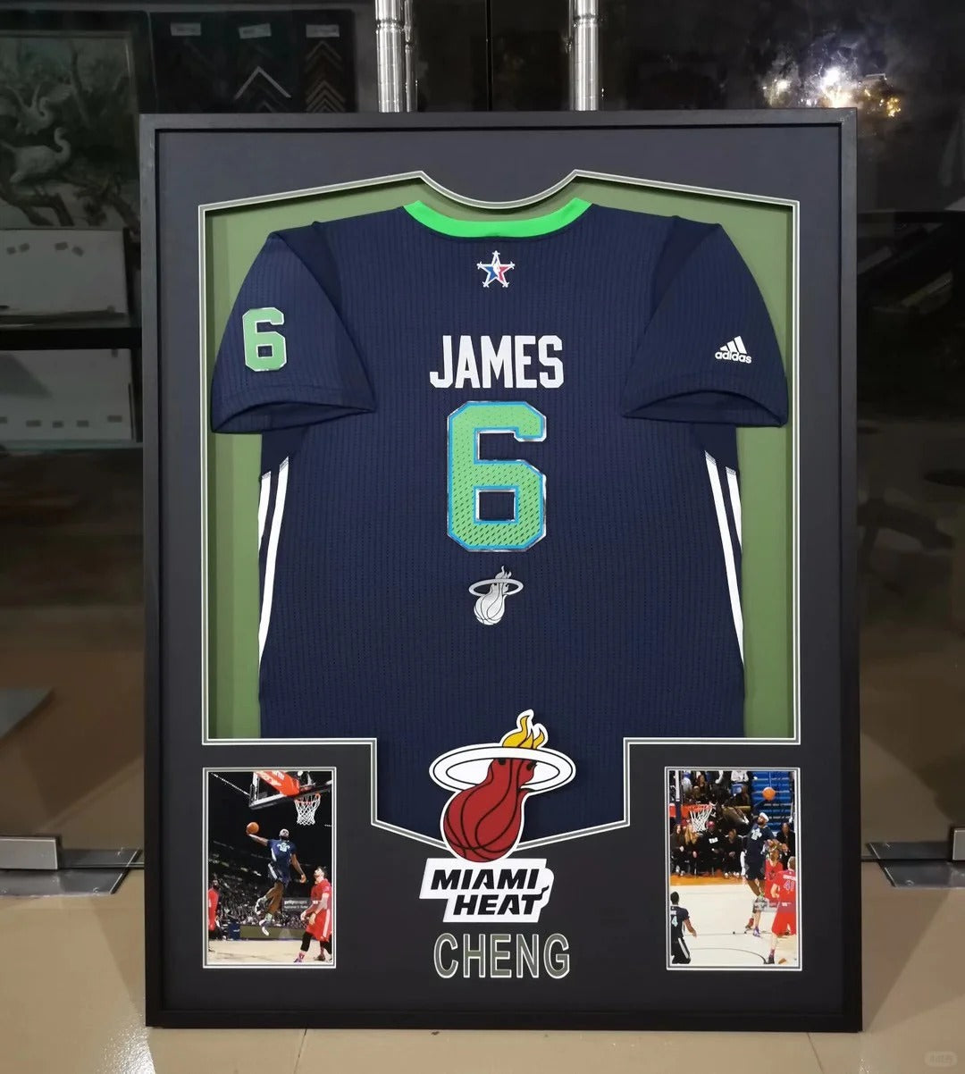 Cleveland Cavaliers LeBron James Autographed Jersey with Personalized Custom Design Framed 000020