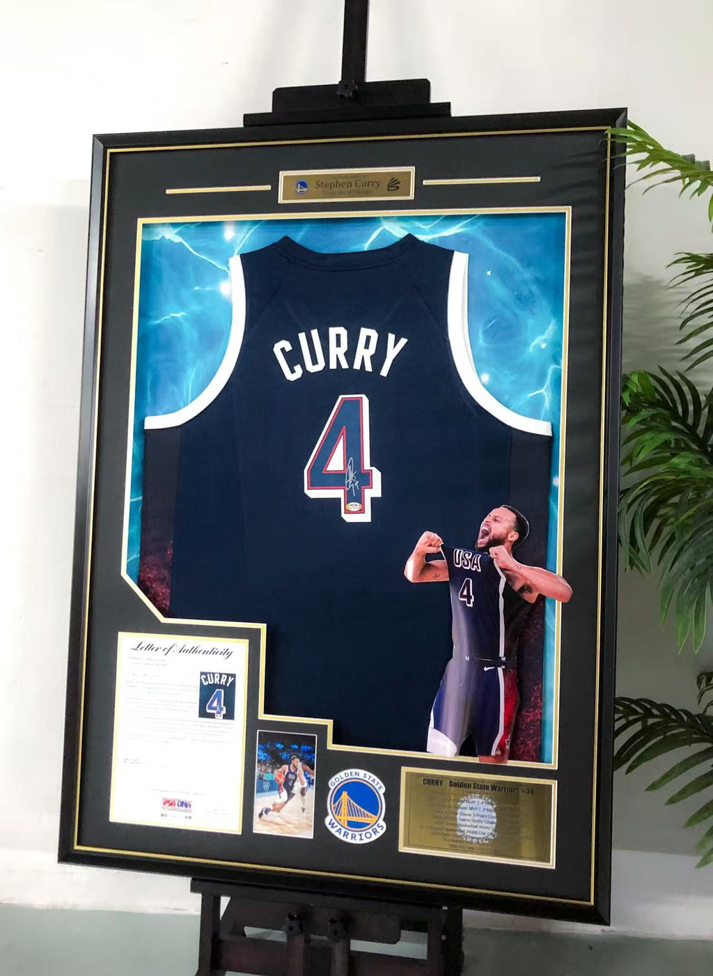 Golden State Warriors Stephen Curry Autographed Jersey with Personalized Custom Design Framed 000055