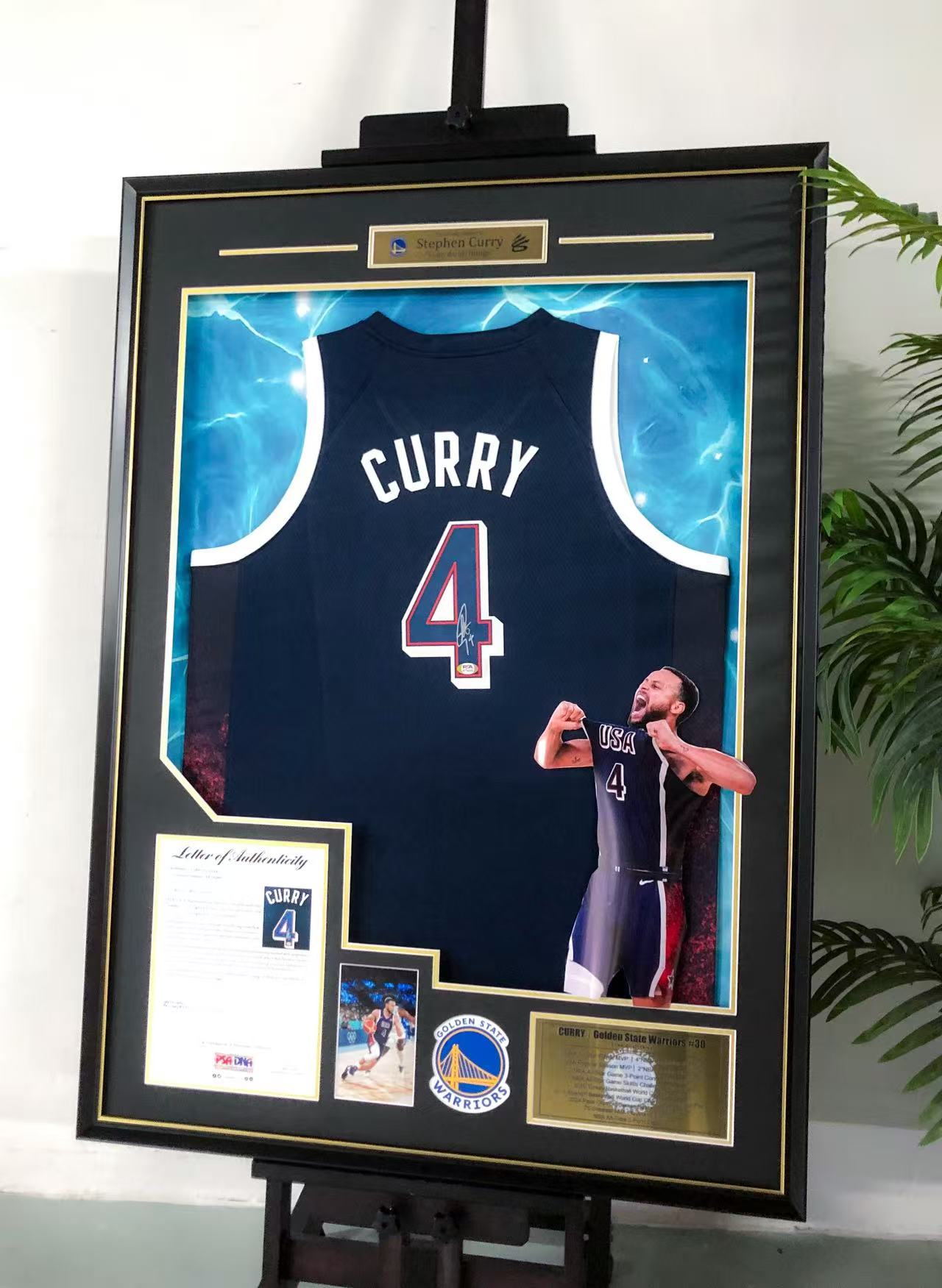 Golden State Warriors Stephen Curry Autographed Jersey with Personalized Custom Design Framed 000055