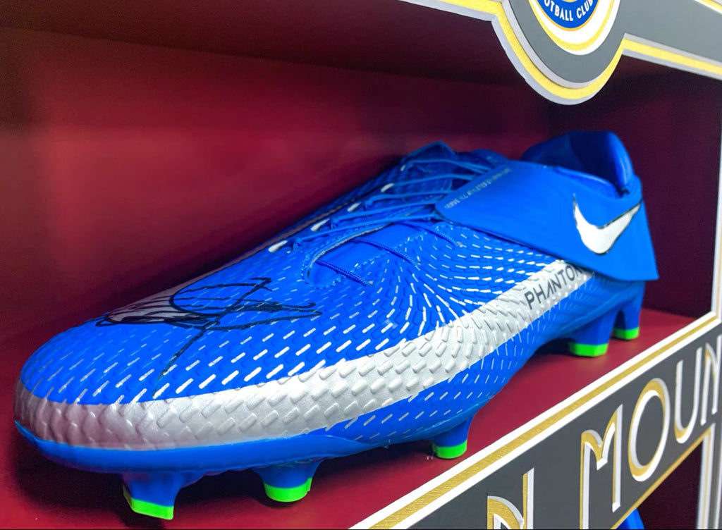 Chelsea FC MASON MOUNT Sneakers with Personalized Custom Design Framed 00005