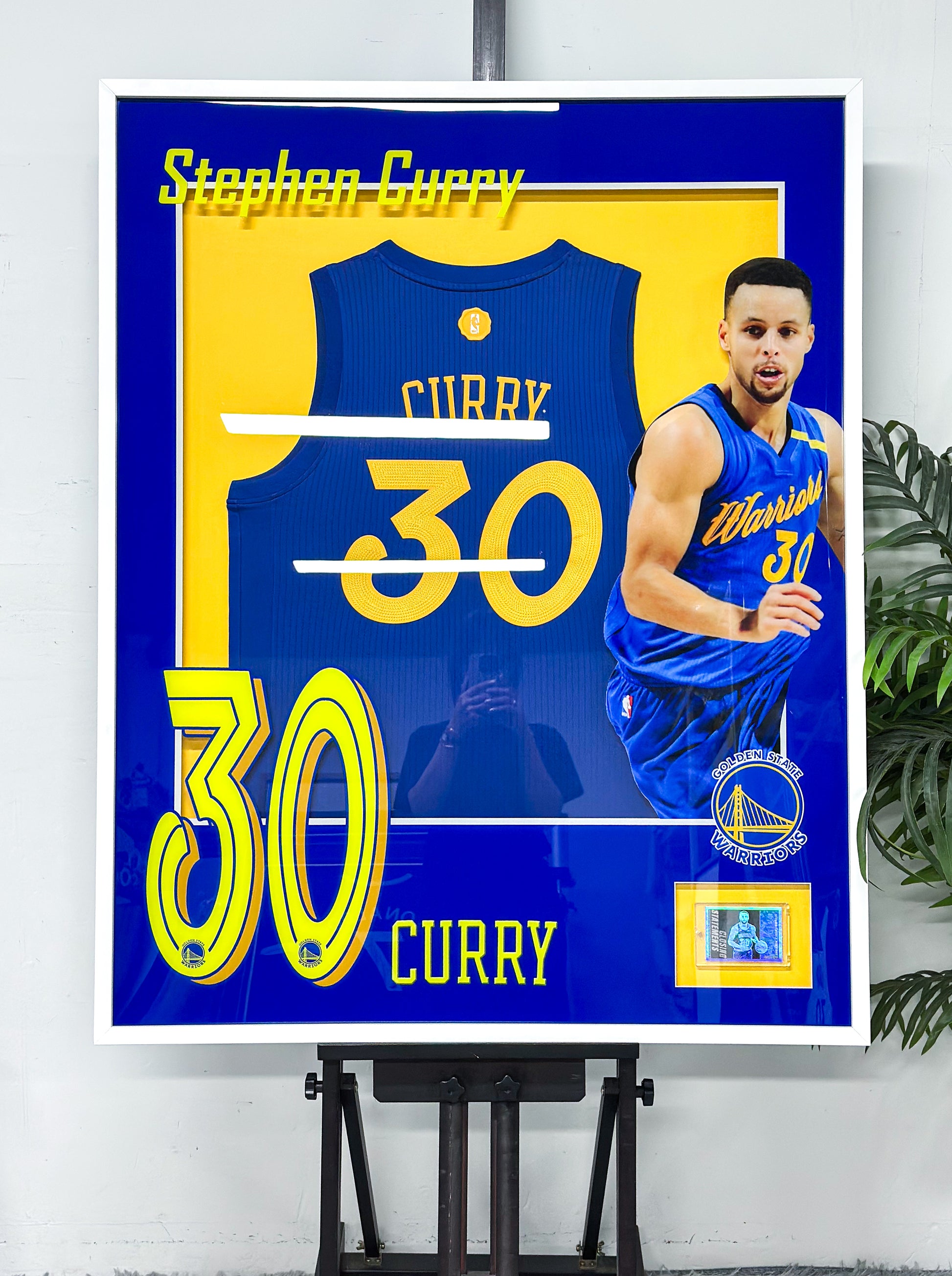 Golden State Warriors Stephen Curry Autographed Jersey with Personalized Custom Design Framed 000063