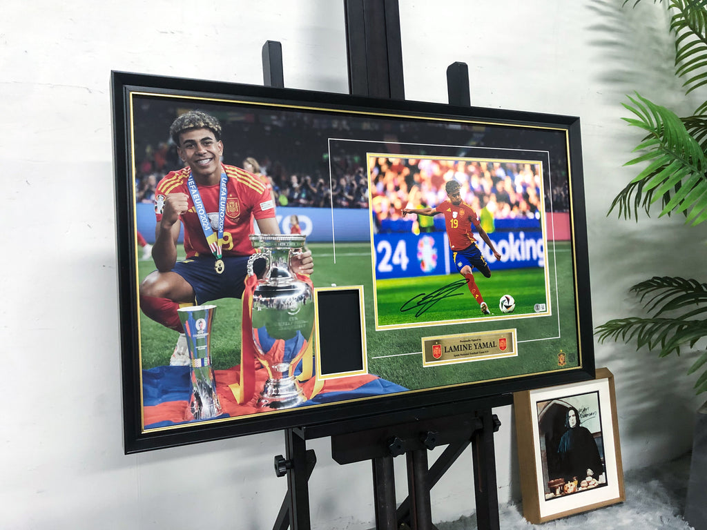 LAMINE YAMAL Poster with Personalized Custom Design Framed 000112