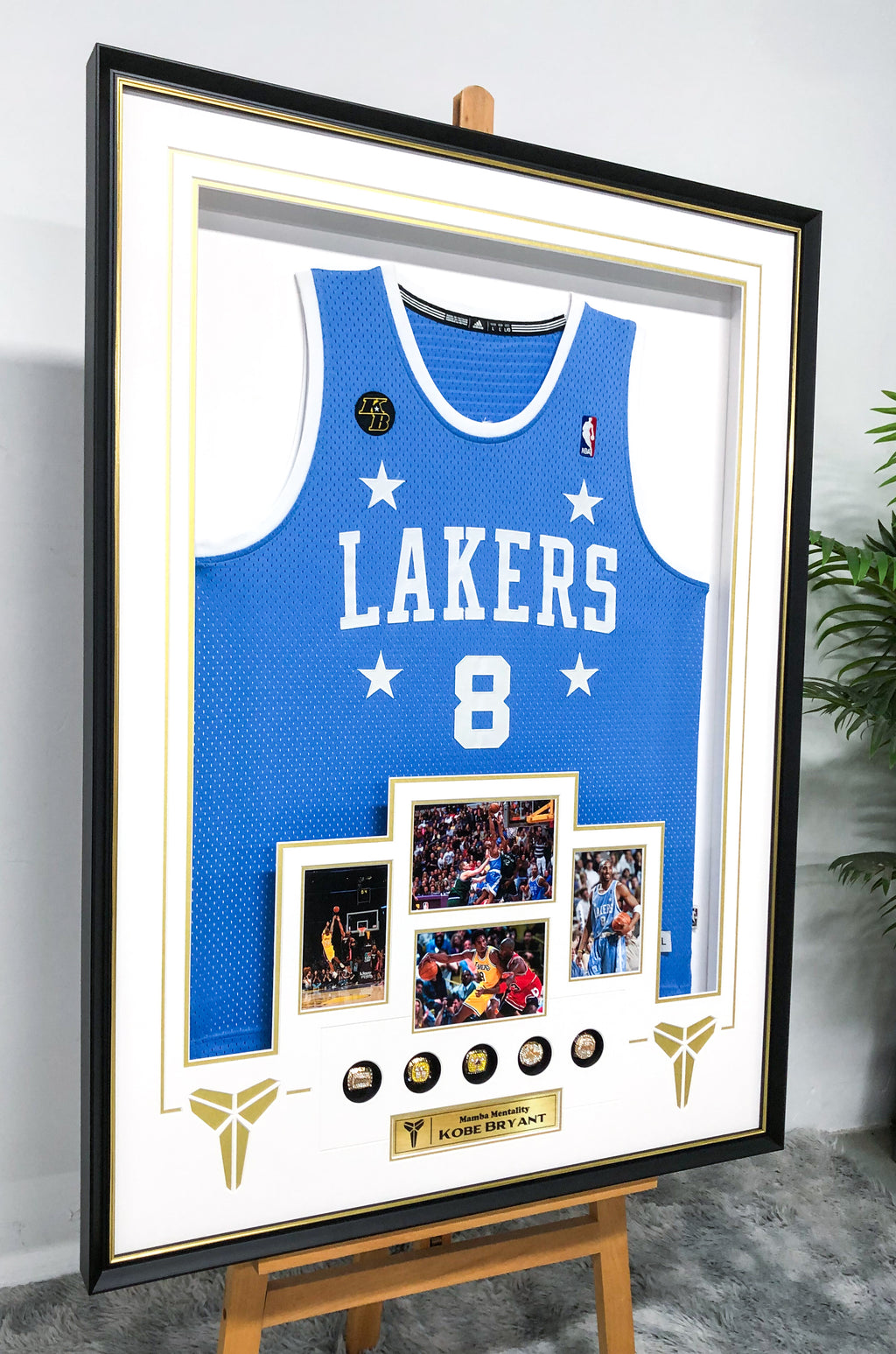 Los Angeles Lakers Kobe Bryant Autographed Jersey with Personalized Custom Design Framed 000081