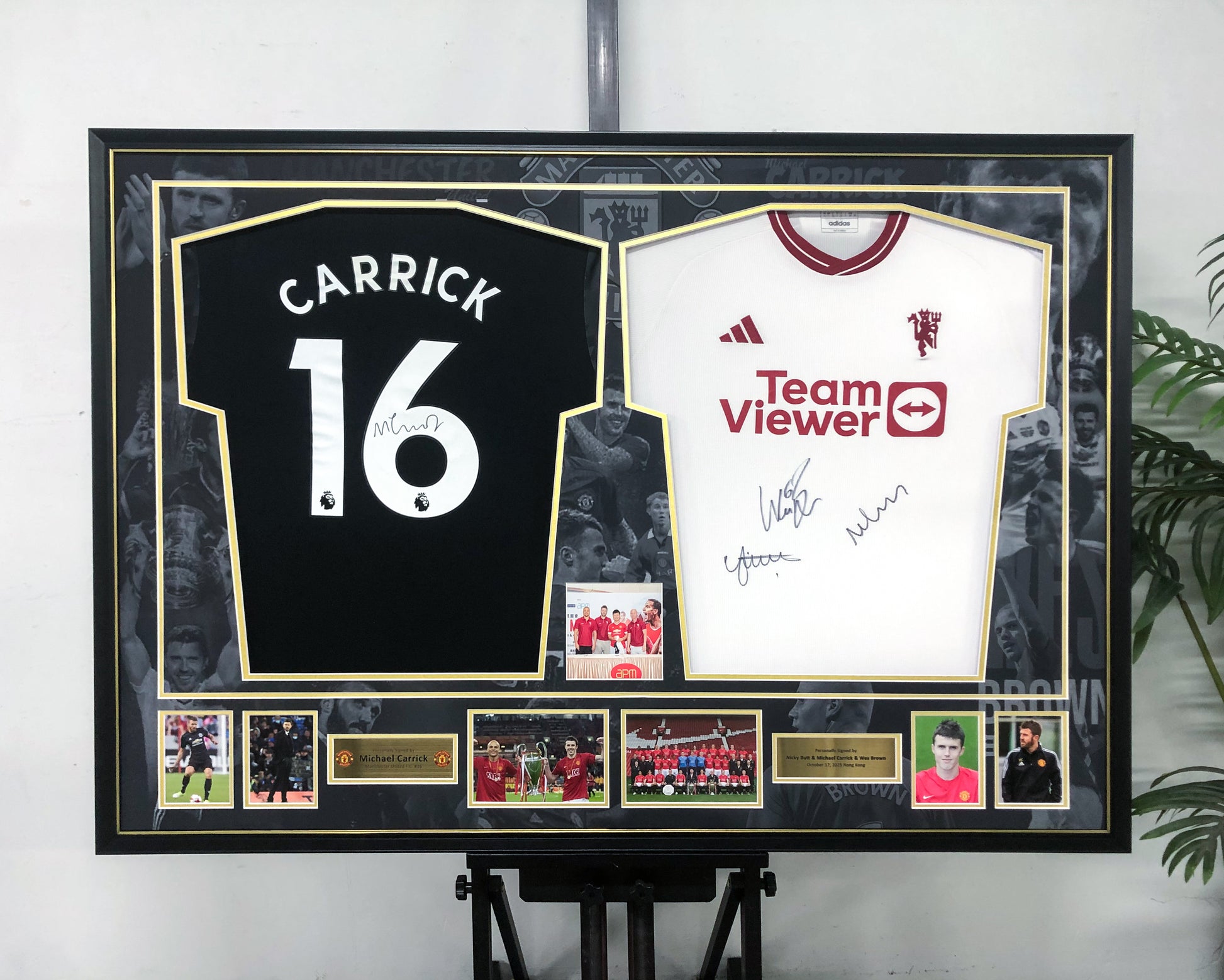 Michael Carrick & Michael Brown Manchester United Jersey Framing  00098