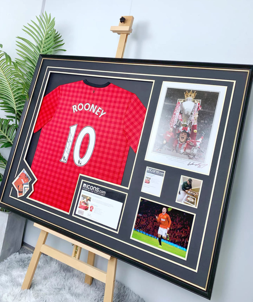 Manchester United Wayne Rooney Autographed Jersey with Personalized Custom Design Framed 000059