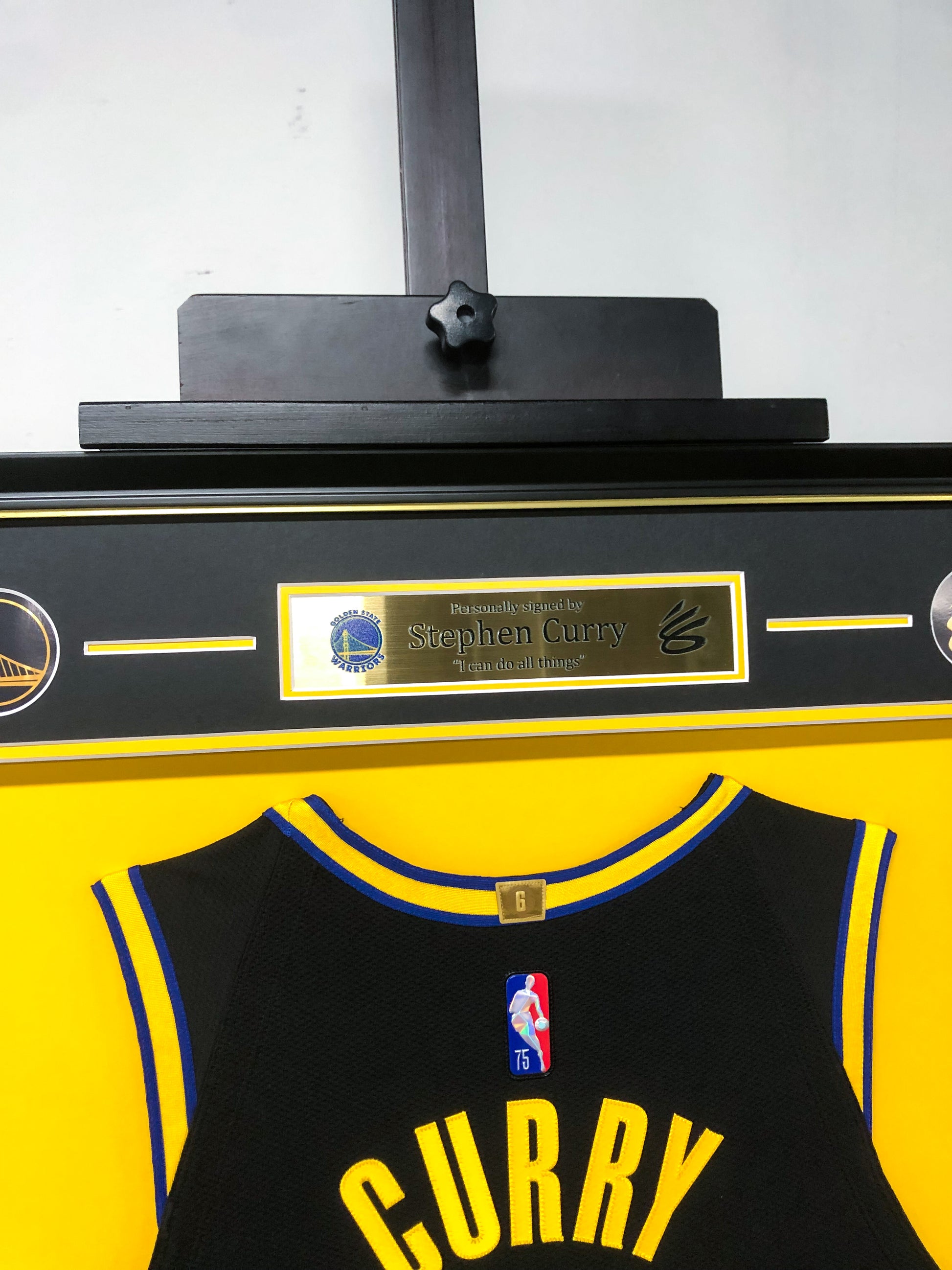 Golden State Warriors Stephen Curry Autographed Jersey with Personalized Custom Design Framed 000047