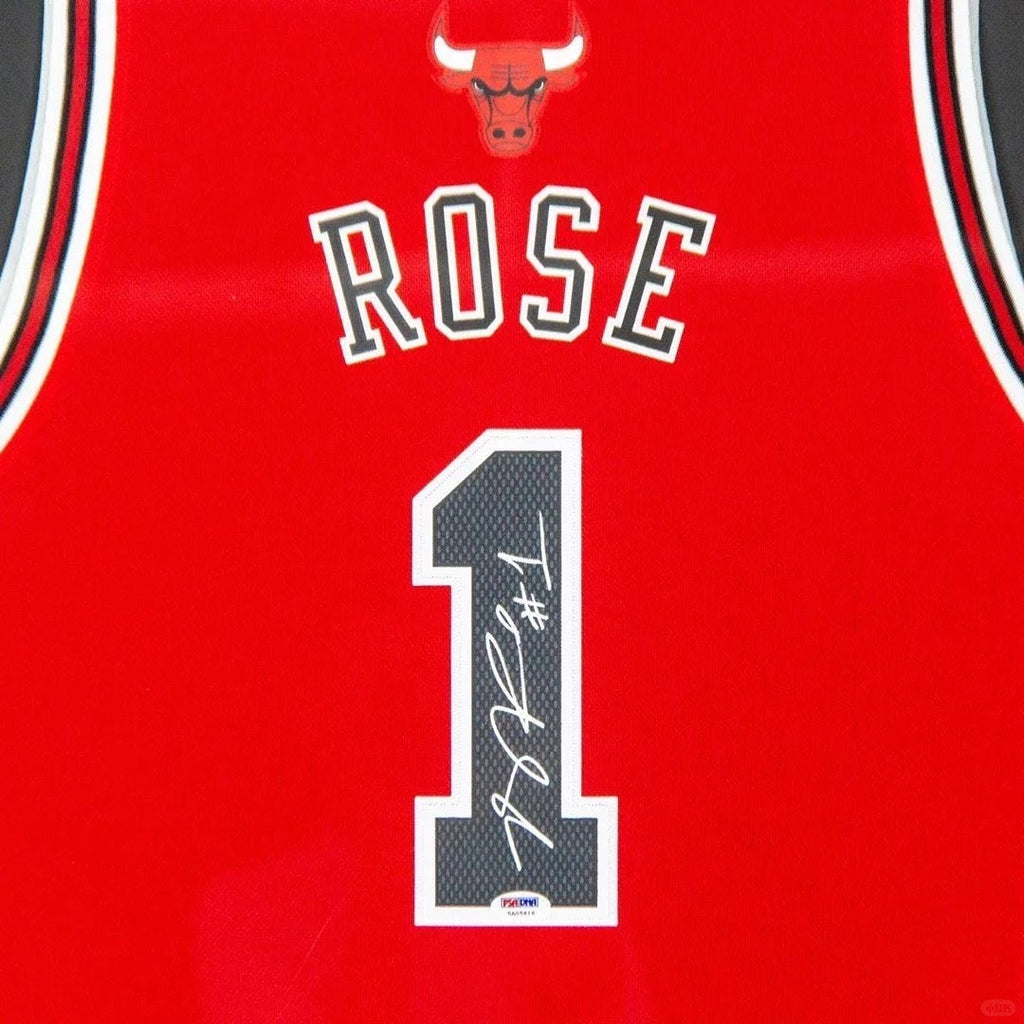 Chicago Bulls Derrick Rose Autographed Jersey with Standard Design Framed 00004