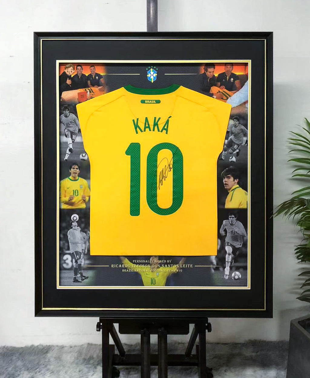 Kaká Brazil Jersey Framing  00024