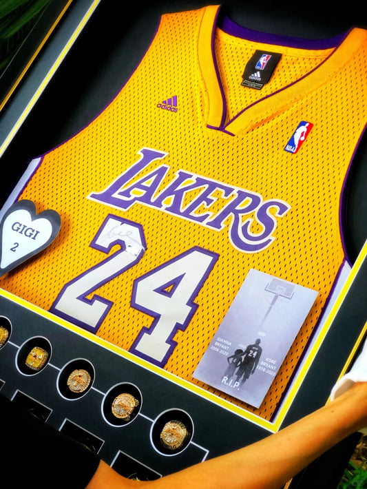 Kobe Bryant  KB 000044