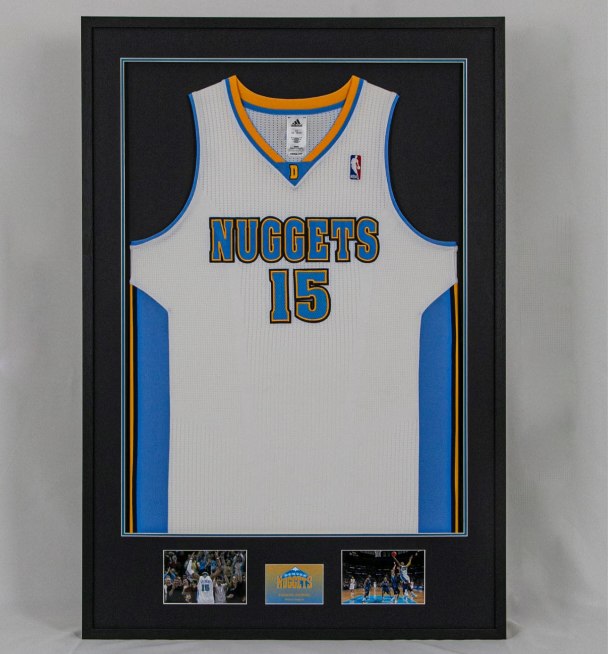 Denver Nuggets Carmelo Anthony Autographed Jersey with Standard Design Framed 000005