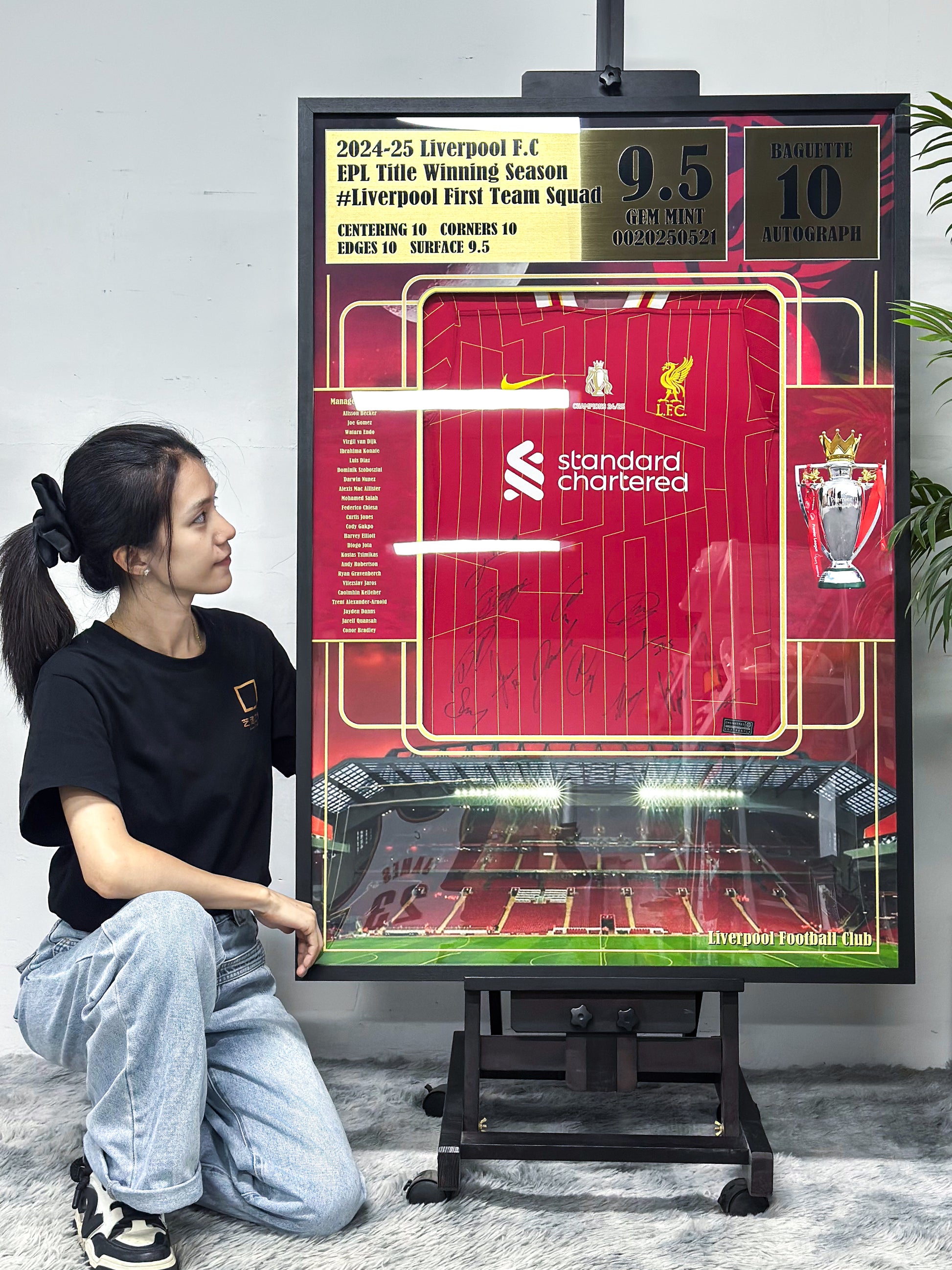 Liverpool FC Football Club Autographed Jersey with Standard Design Framed 000023