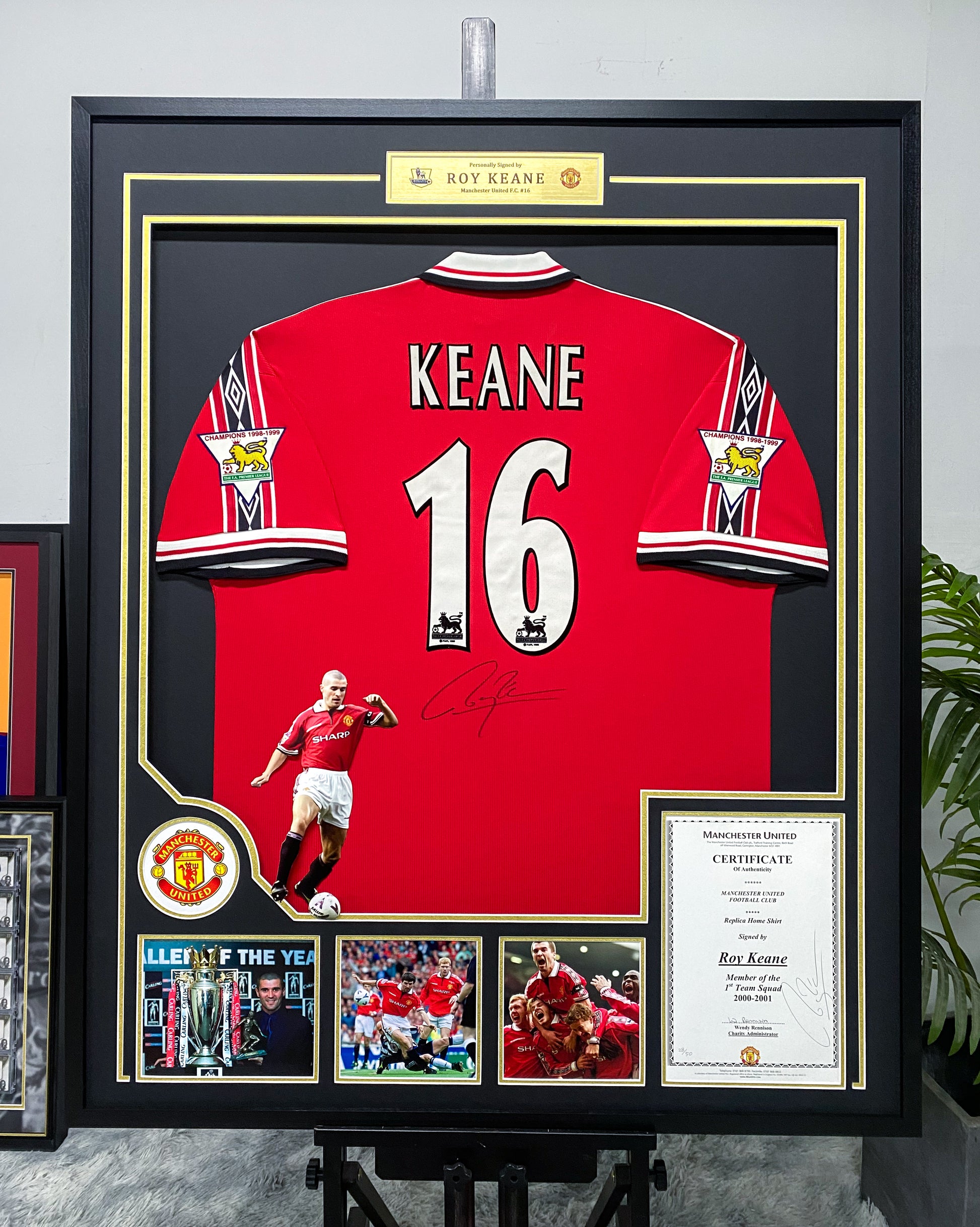 Roy Keane Manchester United Jersey Framing 000100