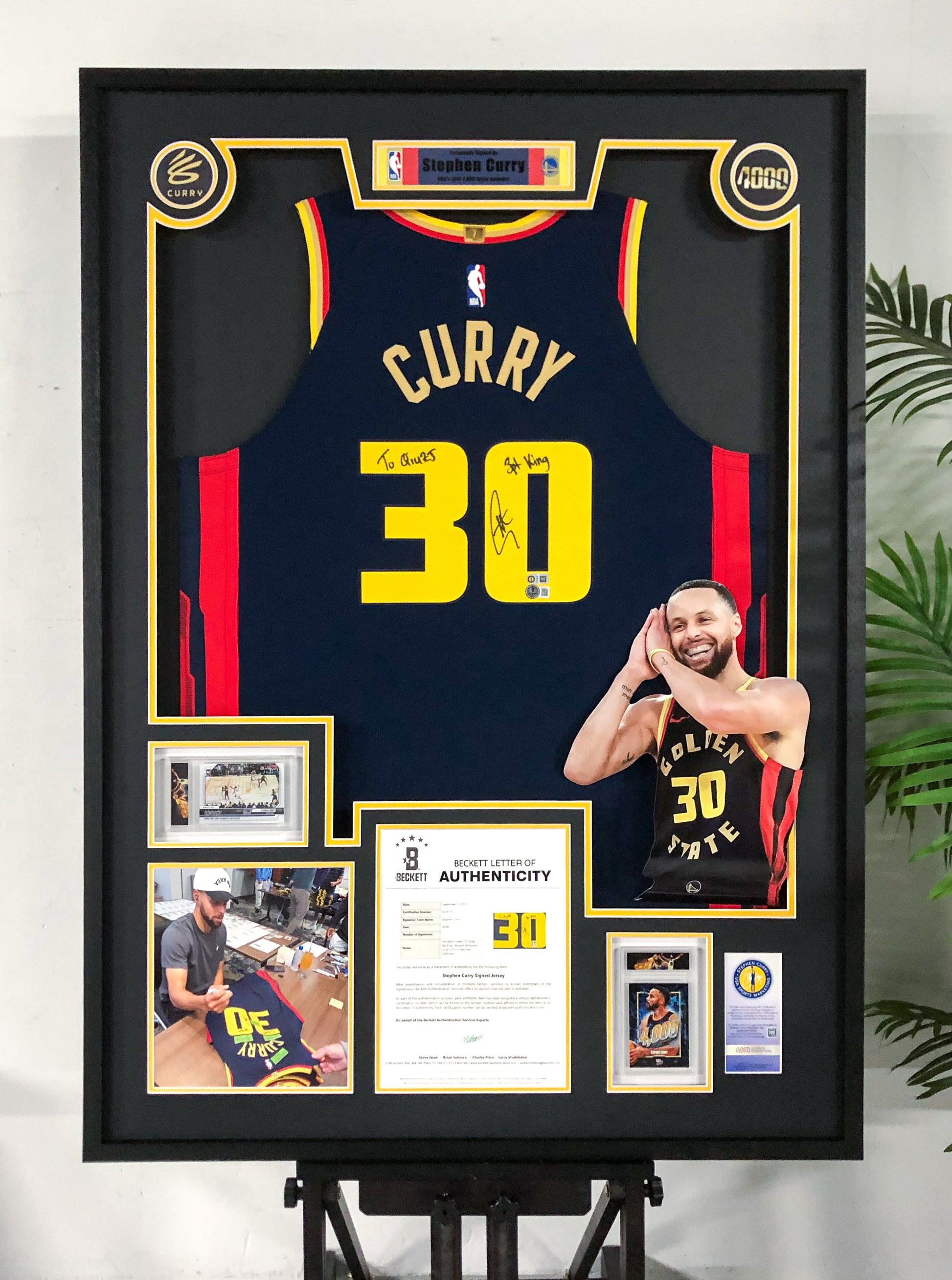 Golden State Warriors Stephen Curry Autographed Jersey with Personalized Custom Design Framed 000073