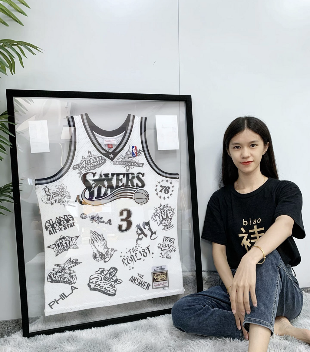 Philadelphia 76ers Allen Iverson Autographed Jersey with Personalized Custom Design Framed 000018