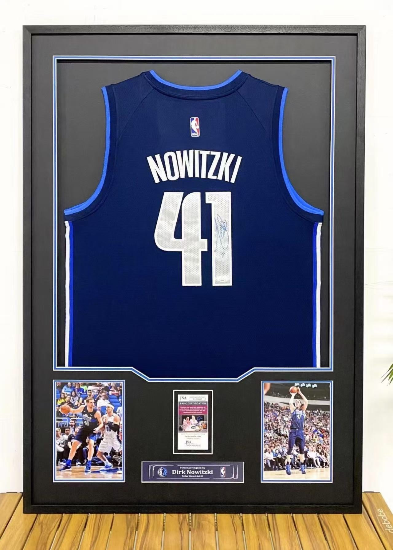 Dallas Mavericks Dirk Nowitzk Autographed Jersey with Standard Design Framed 000010