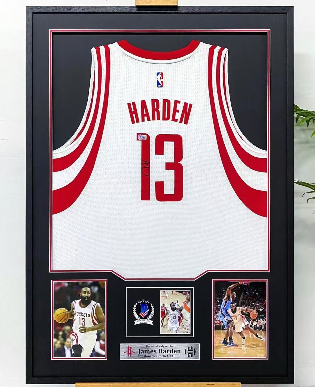 Houston Rockets James Harden Autographed Jersey with Standard Design Framed00002