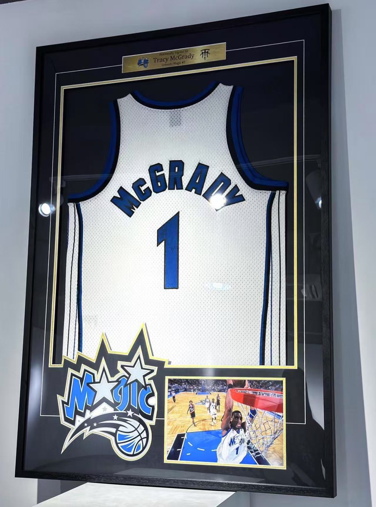 Orlando Magic Tracy McGrady Autographed Jersey with Personalized Custom Design Framed 000013