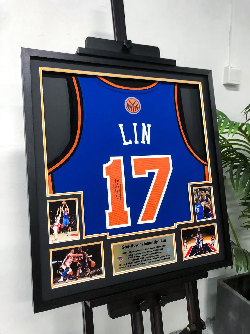 New York Knicks LIN Autographed Jersey with Personalized Custom Design Framed 00010