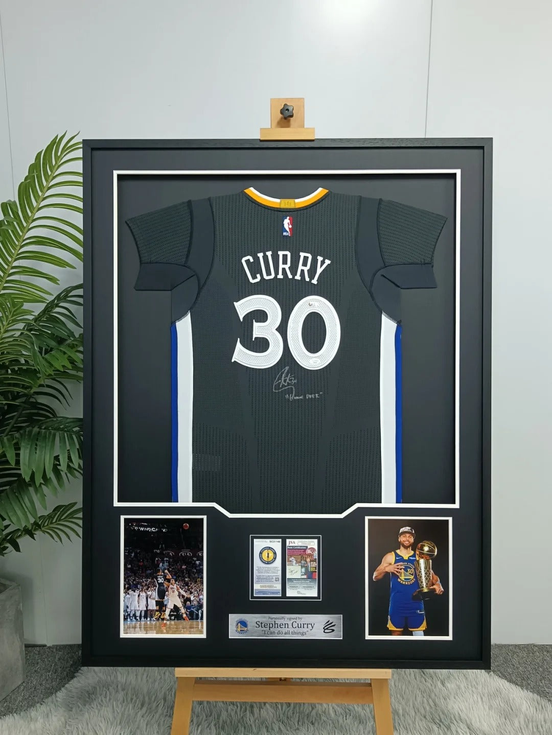 Golden State Warriors Stephen Curry Autographed Jersey with Standard Design Framed000024