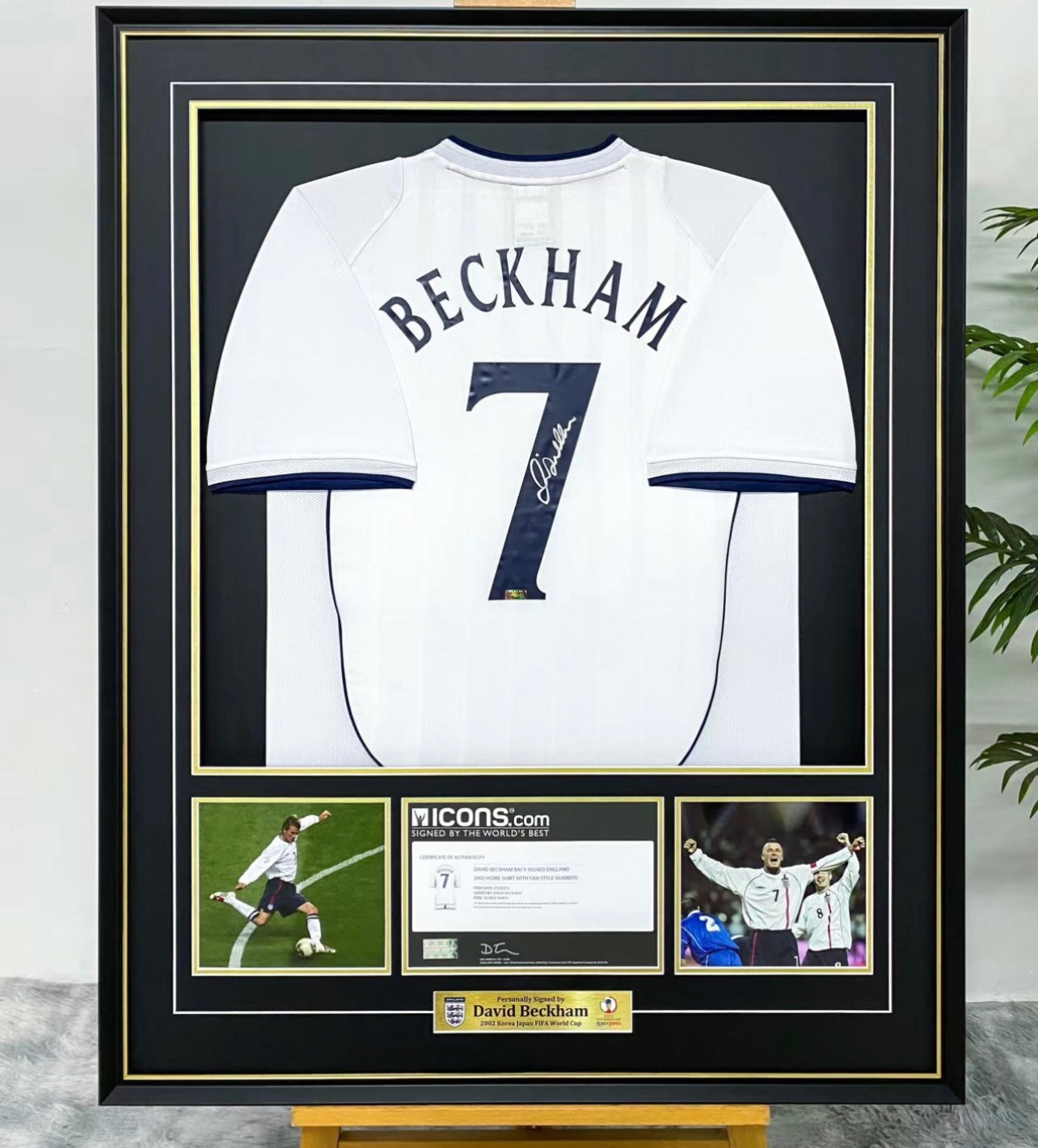 Real Madrid CF David Beckham Autographed Jersey with Personalized Custom Design Framed 00013