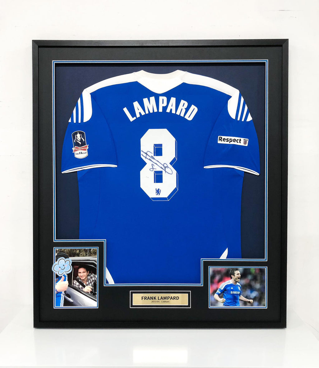 Chelsea FC Frank Lampard Autographed Jersey with Classic Design Framed 00009