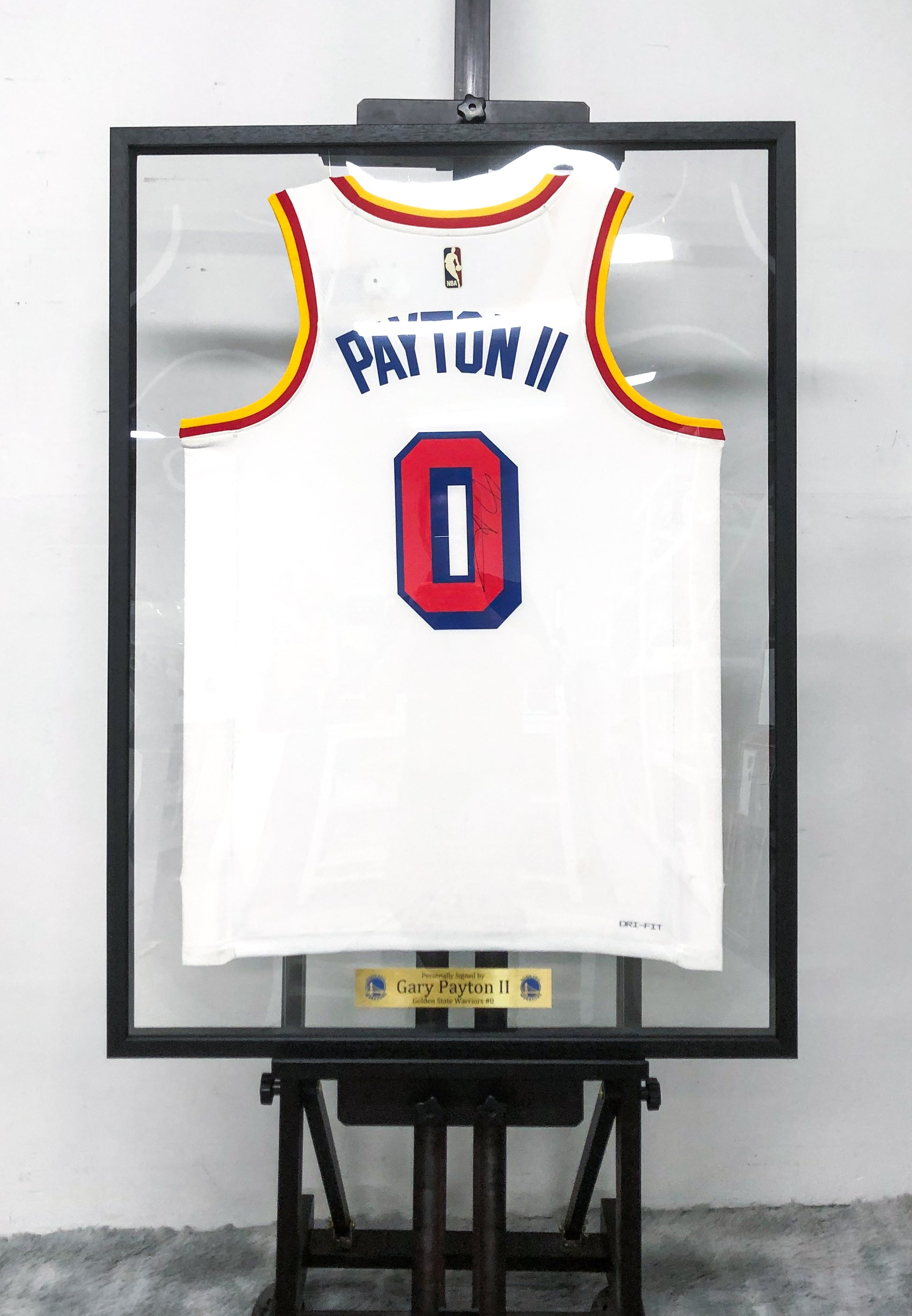 Golden State Warriors Stephen Curry Autographed Jersey with Personalized Custom Design Framed 000046