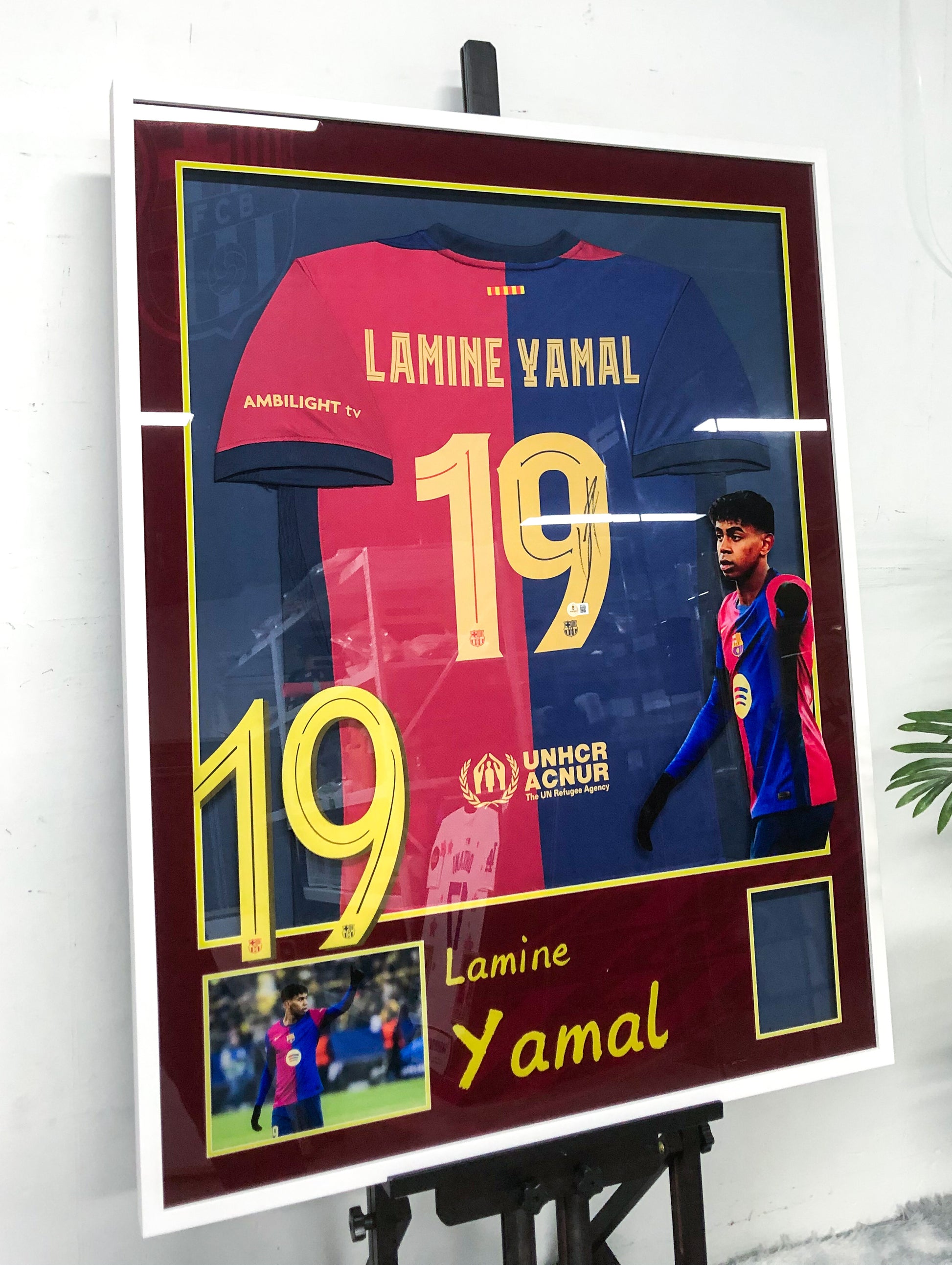 FC Barcelona Lamine Yamal Autographed Jersey with Personalized Custom Design Framed 000055