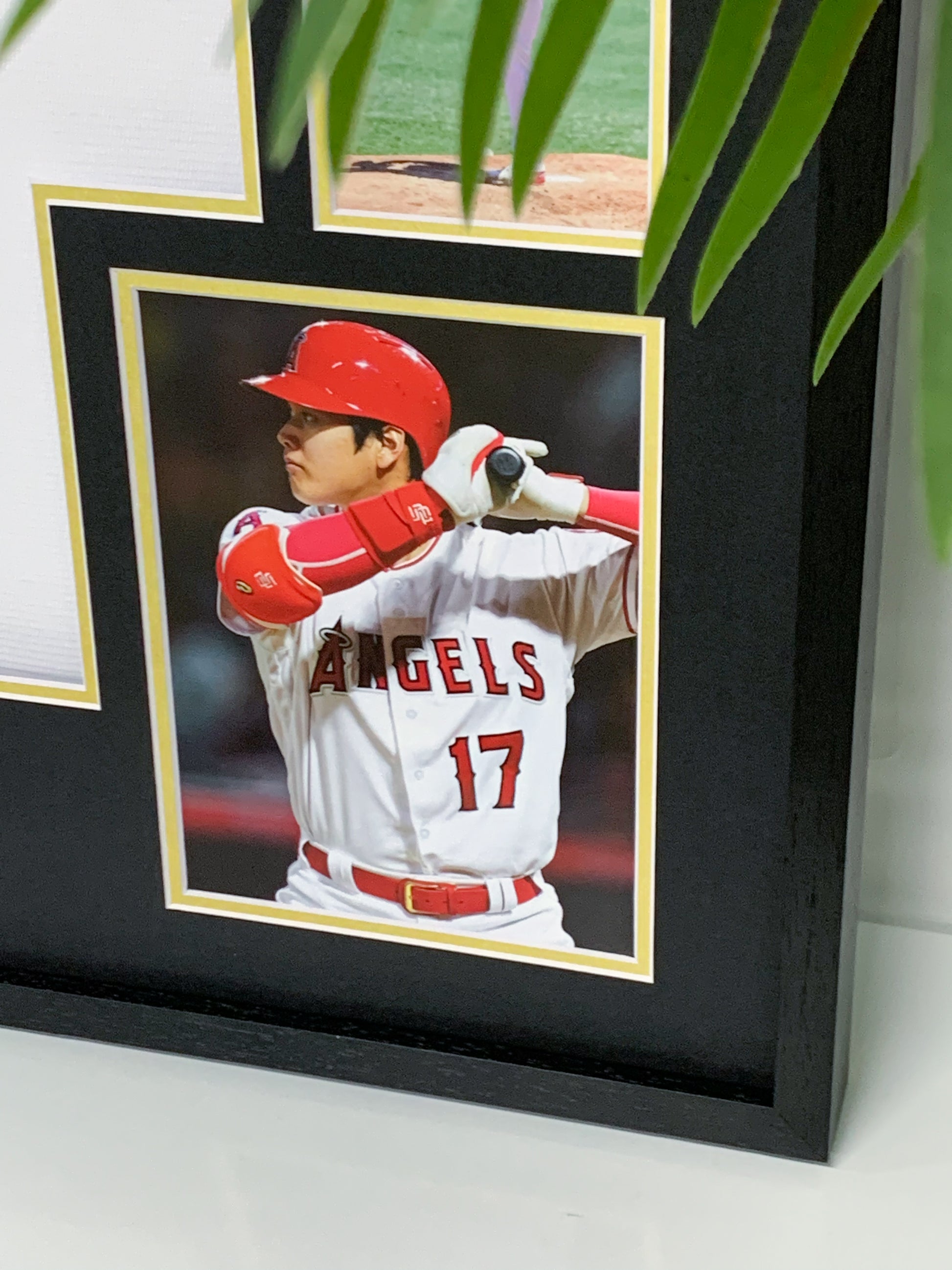 Los Angeles Angels Shohei Ohtani Autographed Jersey with Personalized Custom Design Framed 000002