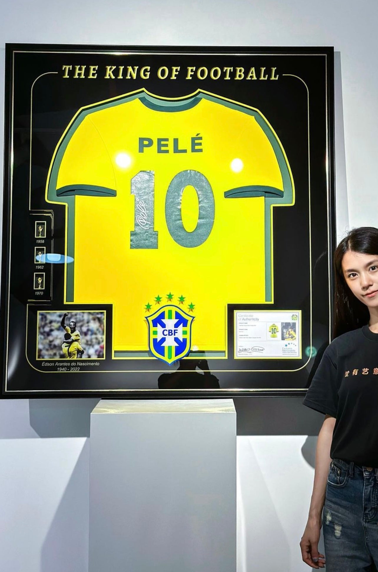 Brazil national team PELE Edson Nascimento Autographed Jersey with Personalized Custom Design Framed 00014