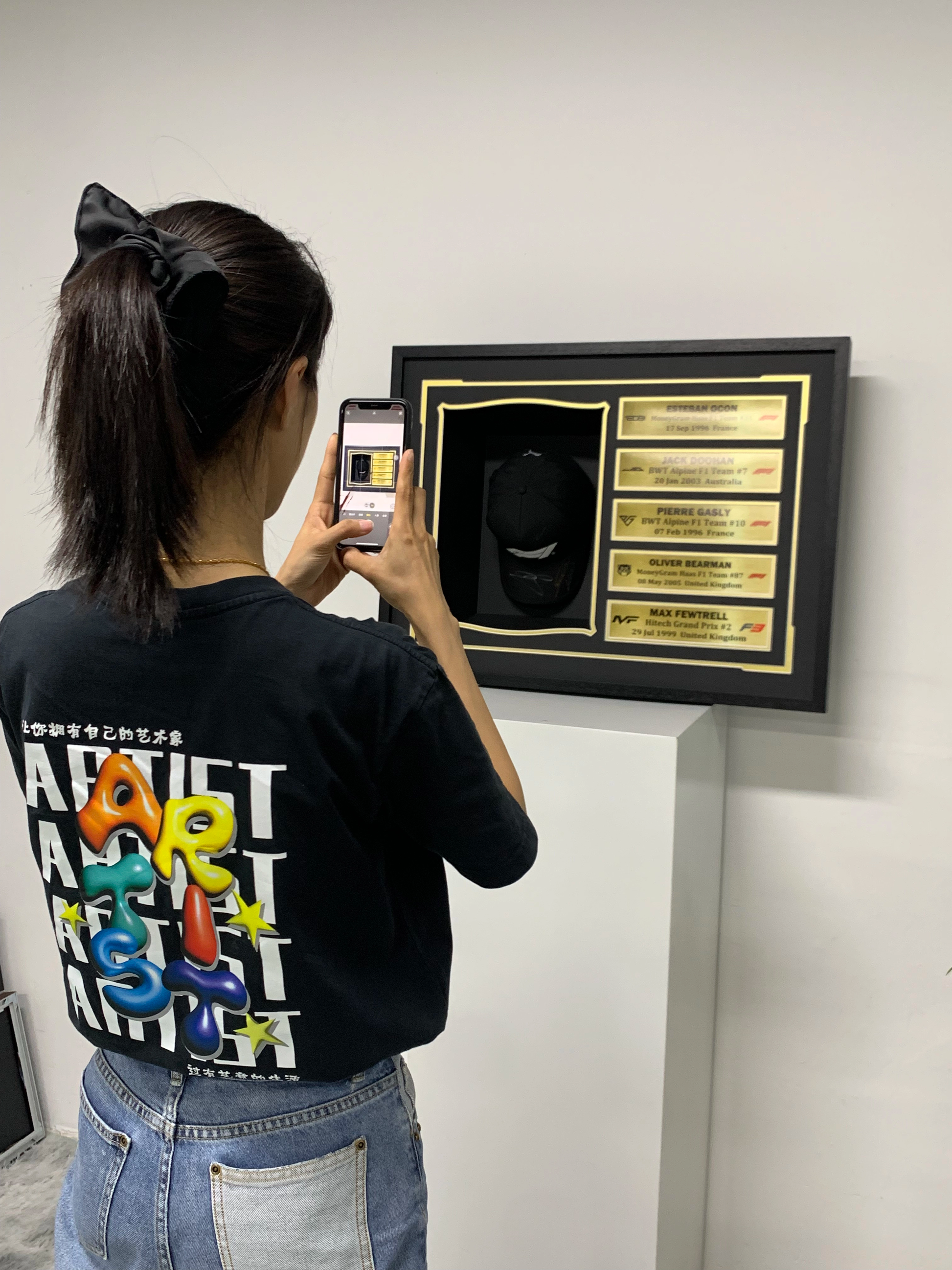 F1 racing driver's cap Custom Framing 000233