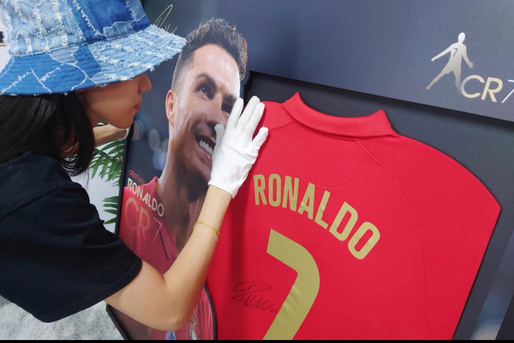 Portugal Cristiano Ronaldo Autographed Jersey with Personalized Custom Design Framed 000014