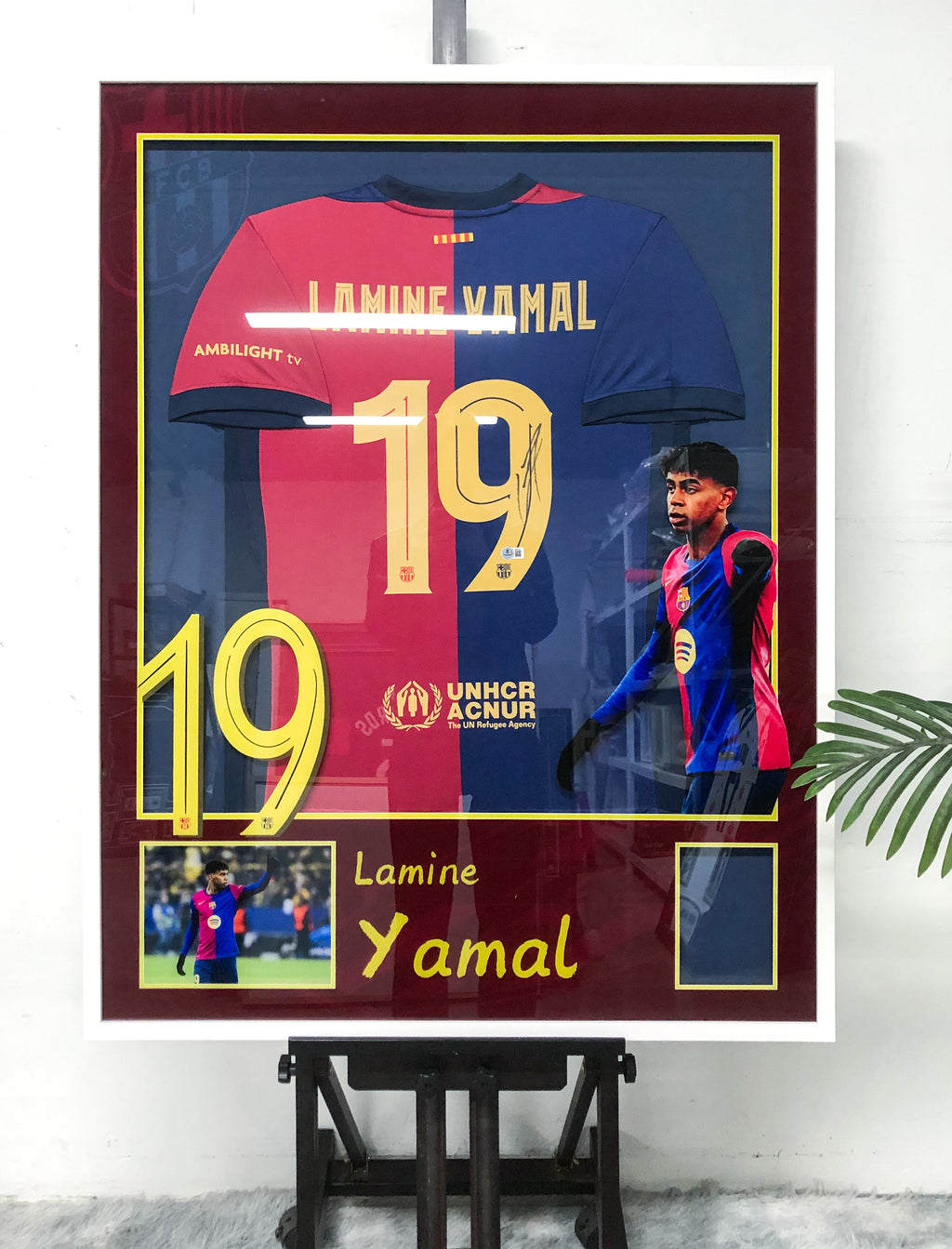 FC Barcelona Lamine Yamal Autographed Jersey with Personalized Custom Design Framed 000055
