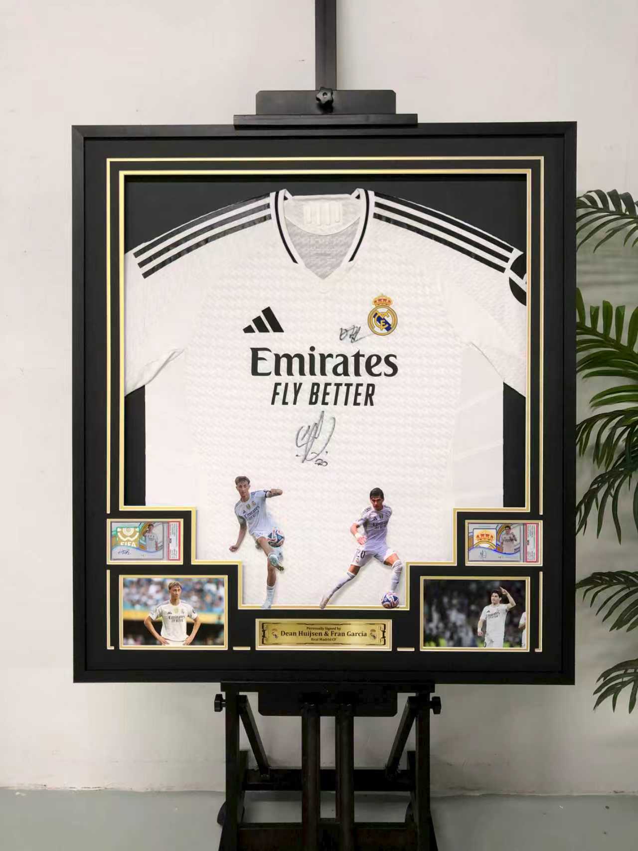 Real Madrid CF Fran García Huijsen Autographed Jersey with Personalized Custom Design Framed 000081