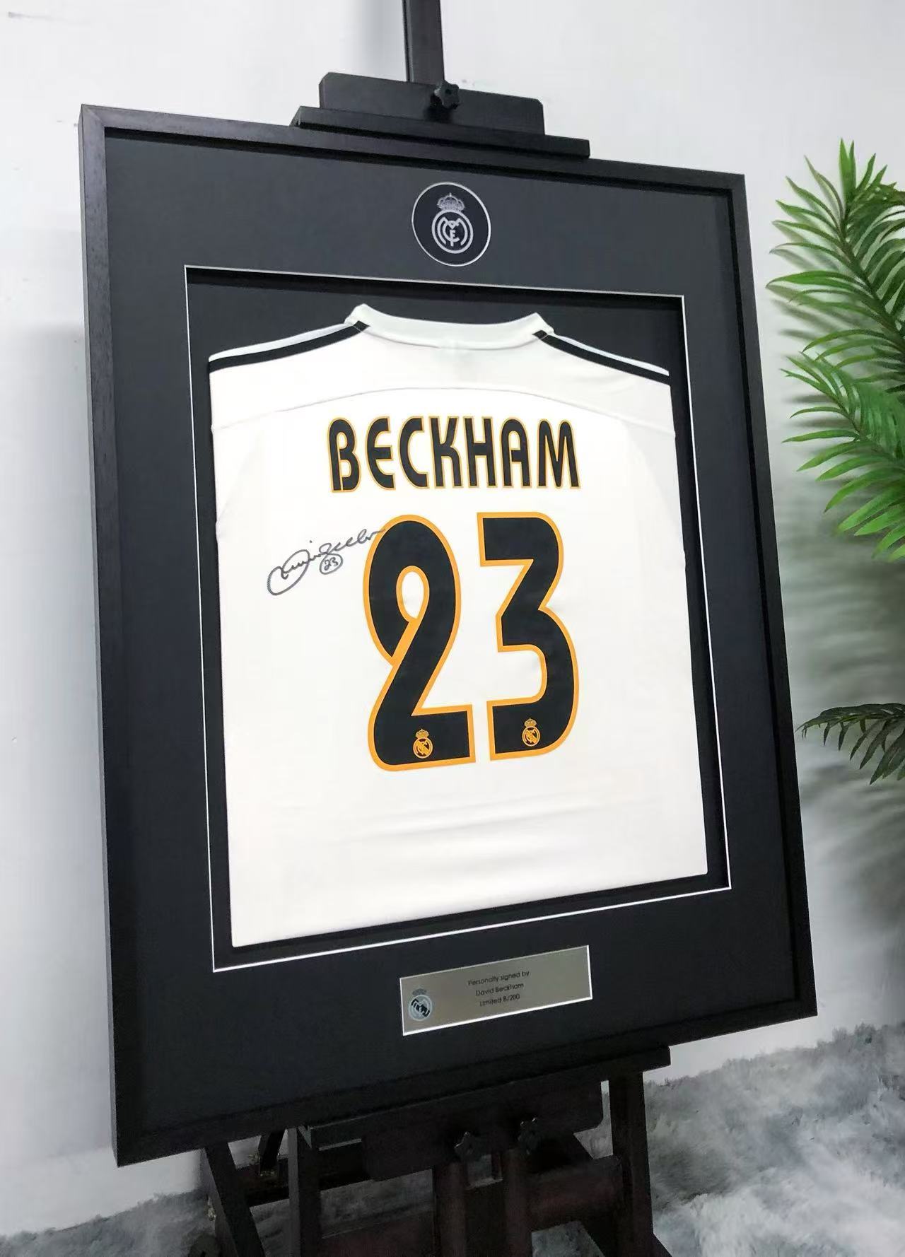 Real Madrid David Beckham Autographed Jersey with Personalized Custom Design Framed 00009