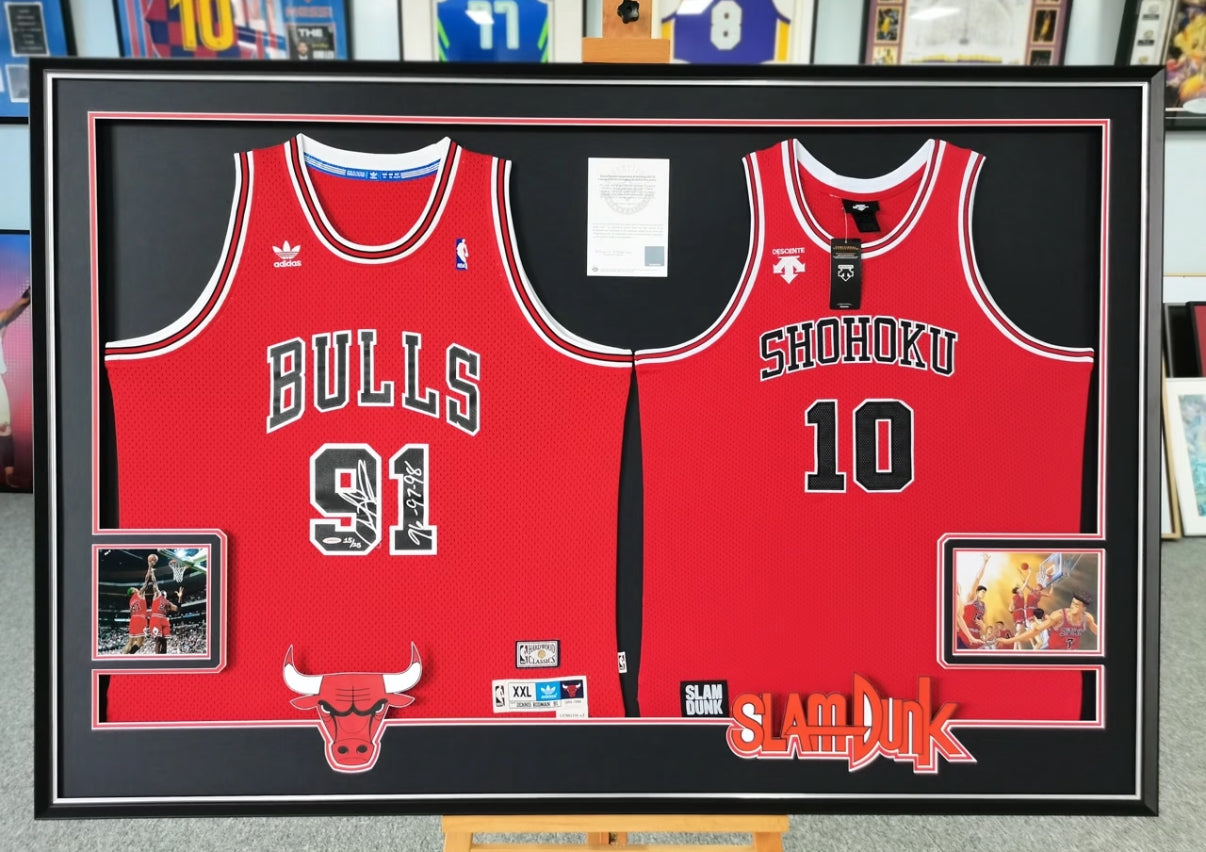 Chicago Bulls Dennis Rodman Autographed Jersey with Personalized Custom Design Framed 000010