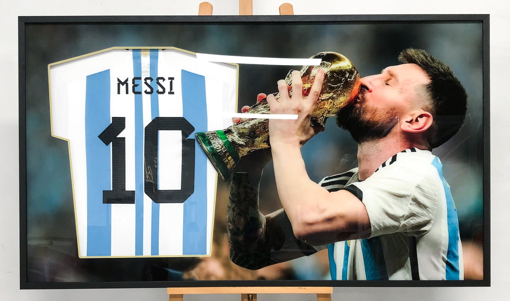Argentina Lionel Messi  Autographed Jersey with Personalized Custom Design Framed 000041