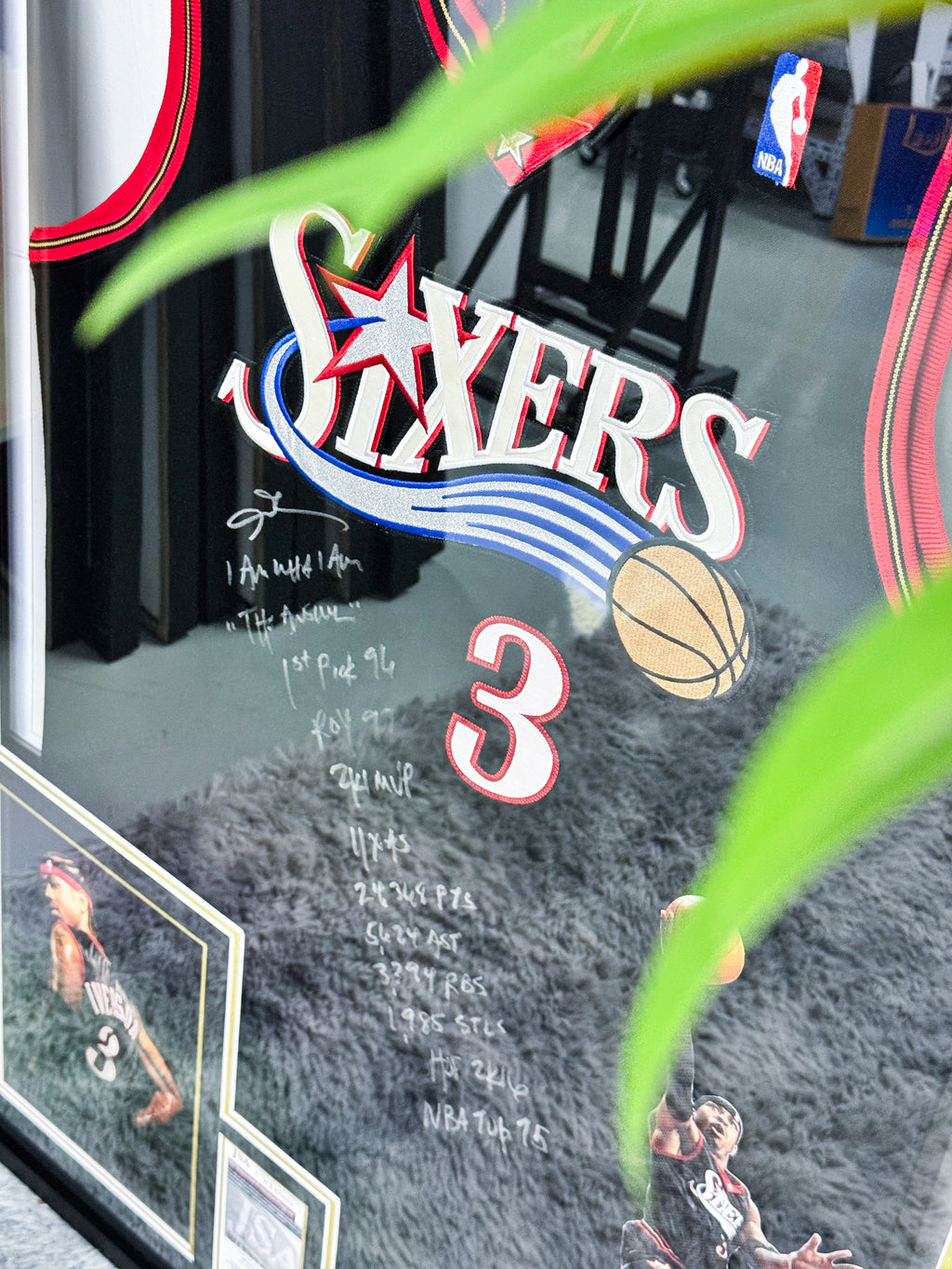 Philadelphia 76ers Allen Iverson Autographed Jersey with Personalized Custom Design Framed 00007