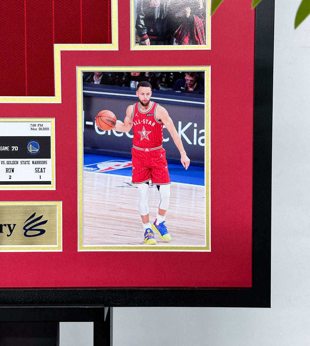 Golden State Warriors Stephen Curry Autographed Jersey with Standard Design Framed000015