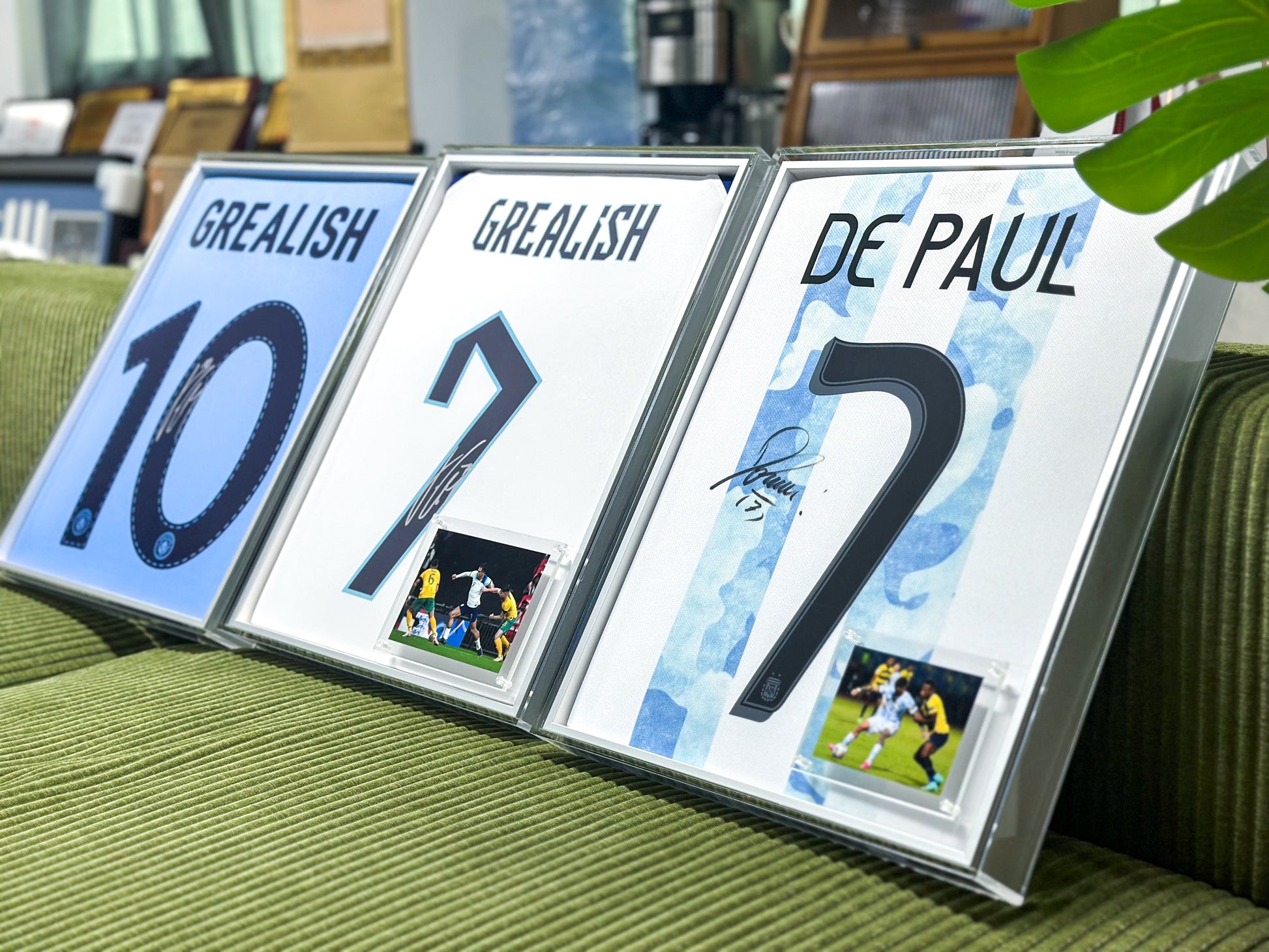Argentina Rodrigo De Paul Autographed Jersey with Personalized Custom Design Framed 000041