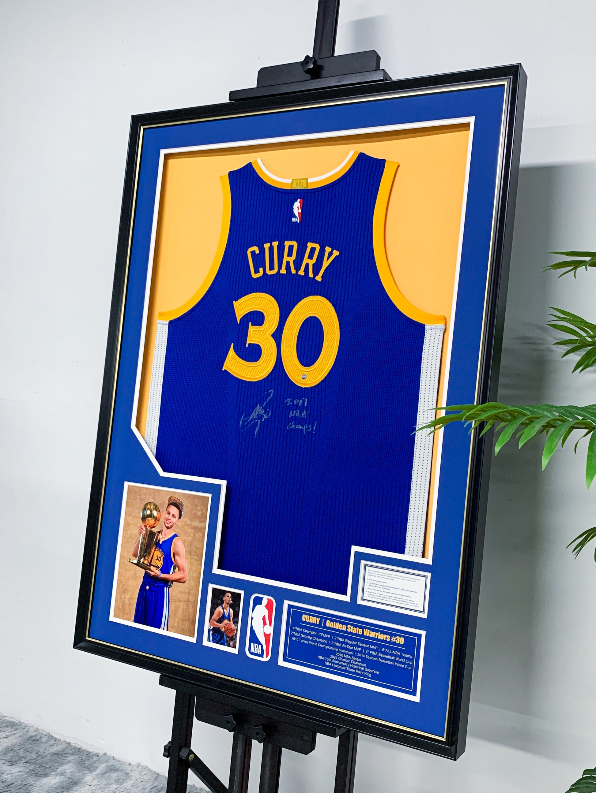 Golden State Warriors Stephen Curry Autographed Jersey with Personalized Custom Design Framed 000017