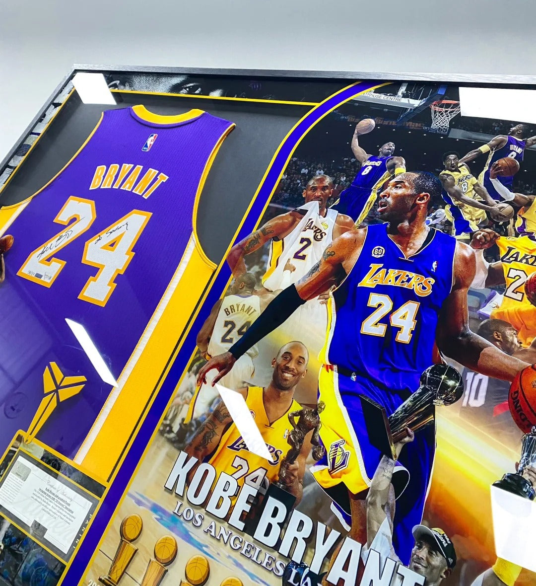 Los Angeles Lakers Kobe Bryant Autographed Jersey with Personalized Custom Design Framed 000043