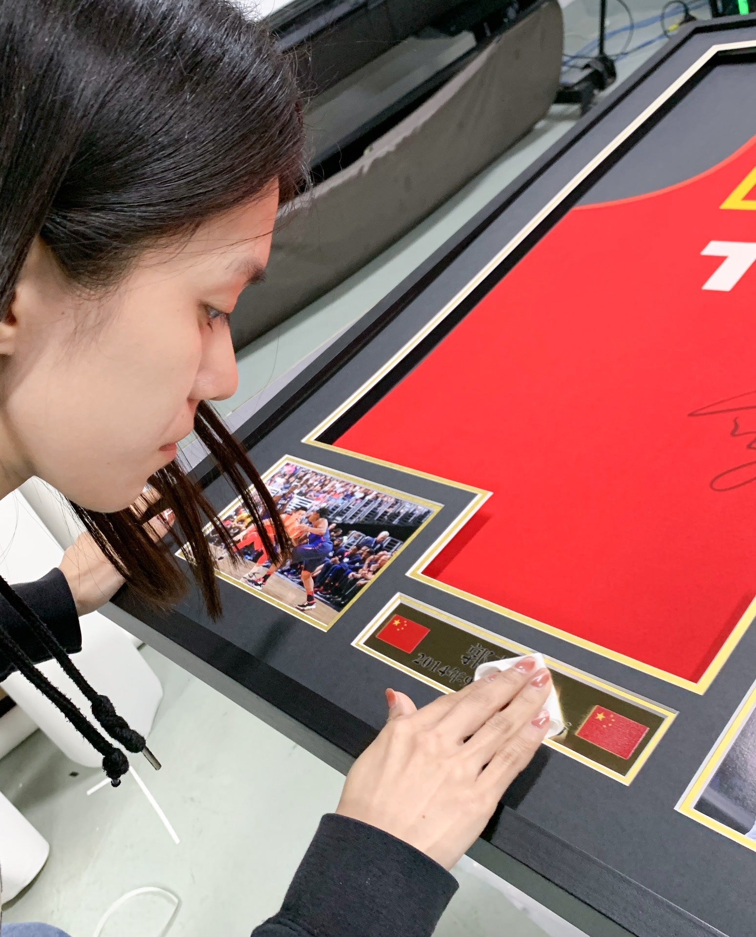 Basketball uniform Sentimental Item with Personalized Custom Design Framed 000184