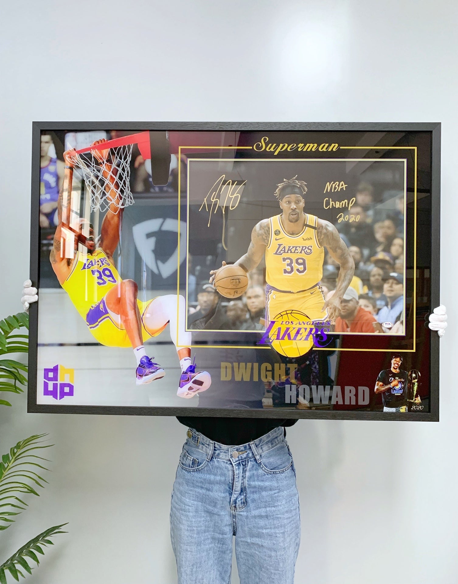 Los Angeles Lakers Dwight Howard Autographed Jersey with Personalized Custom Design Framed 00002