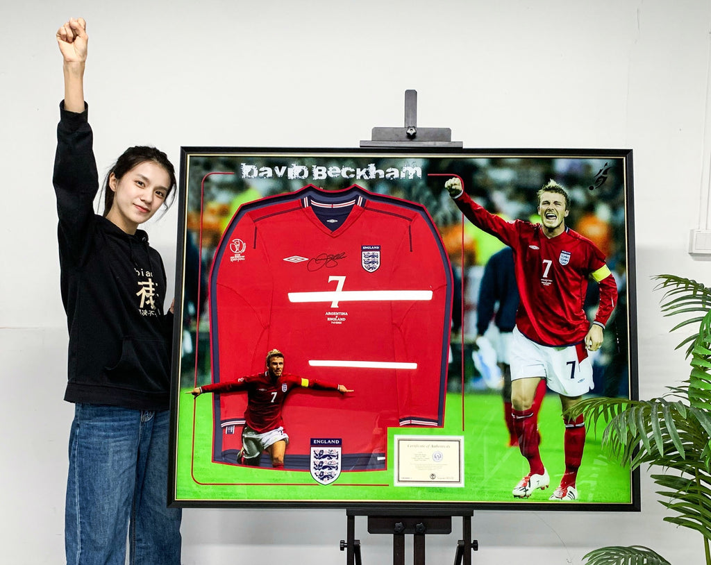 England National Football Team David Beckham Autographed Jersey with Personalized Custom Design Framed 00019