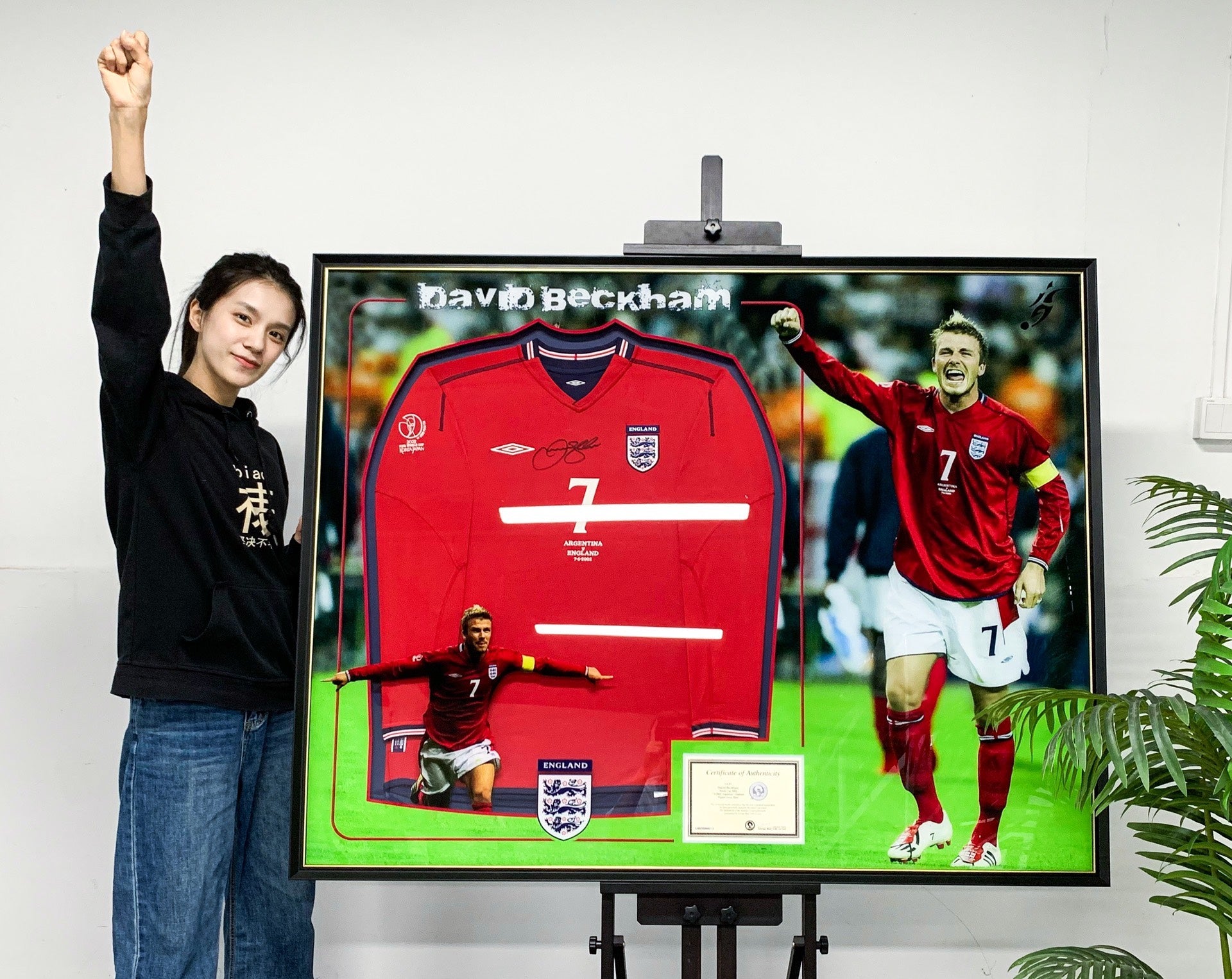 England National Football Team David Beckham Autographed Jersey with Personalized Custom Design Framed 00019