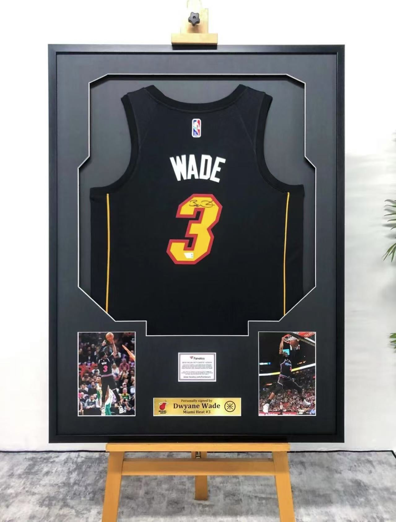Miami Heat Dwyane Wade Autographed Jersey with Standard Design Framed 00005